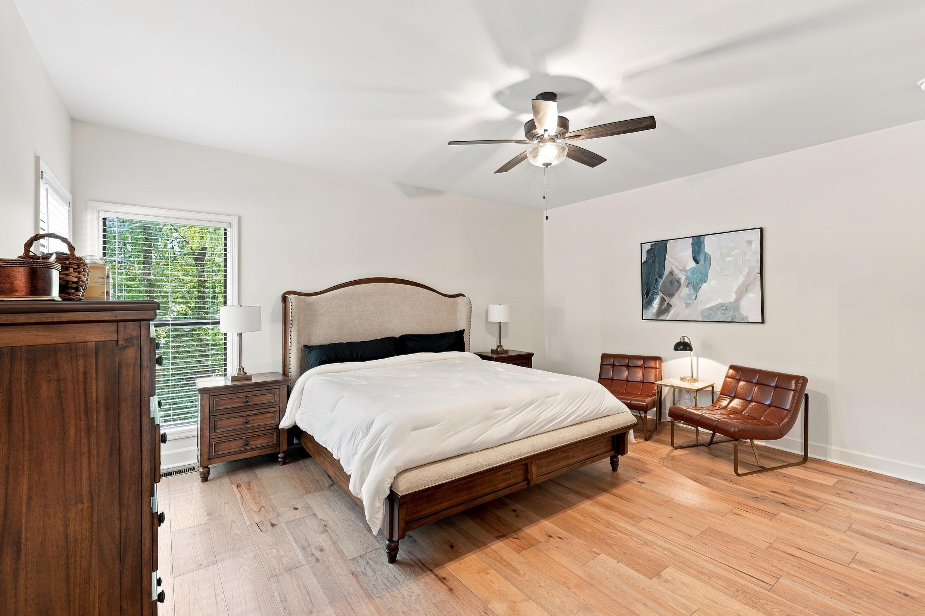 103 East Cv