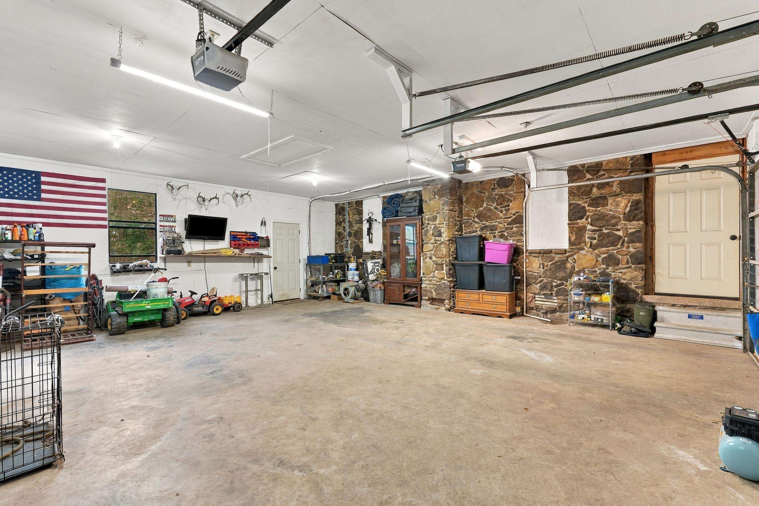4240 Co Rd 5