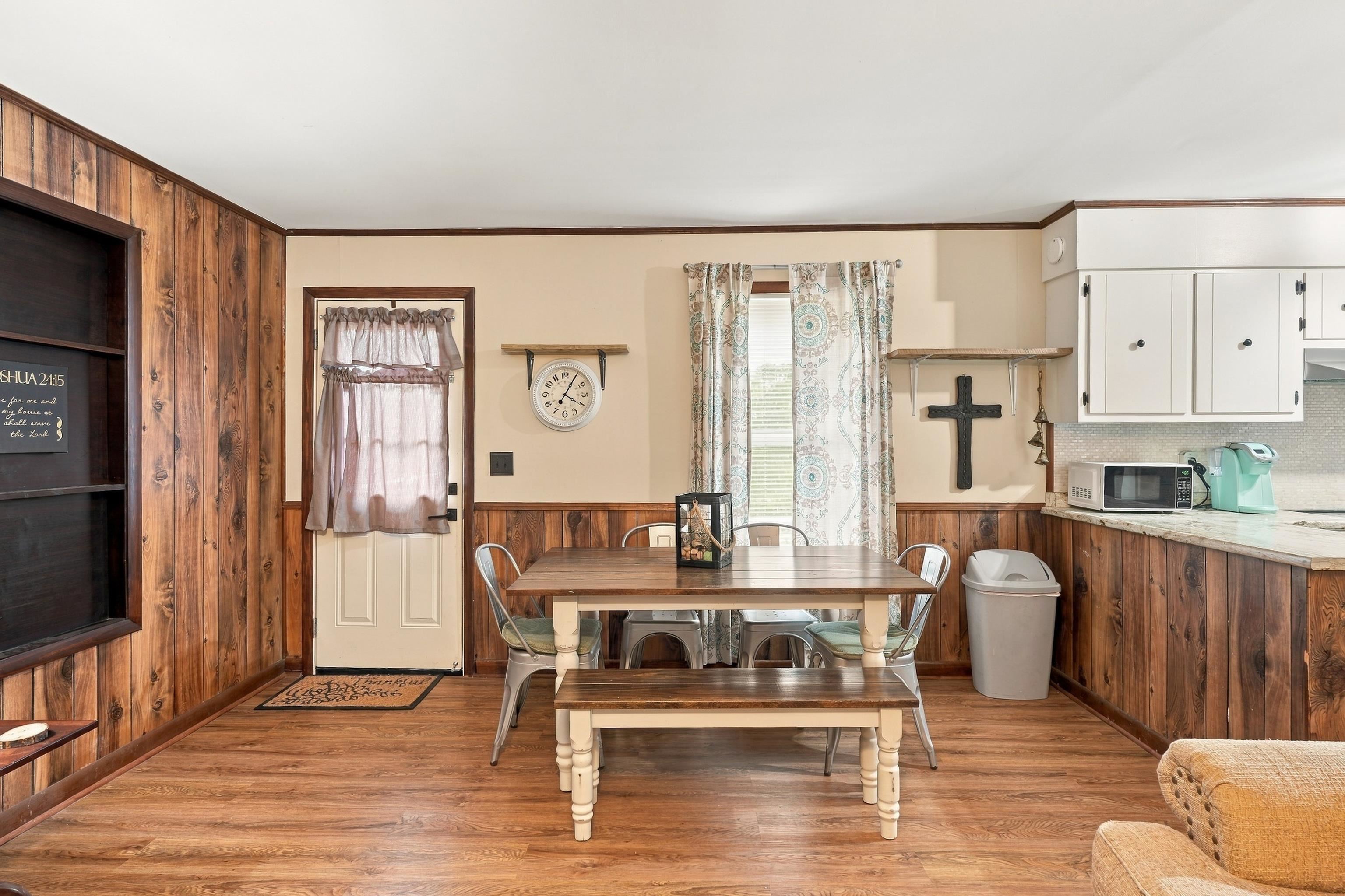 4240 Co Rd 5