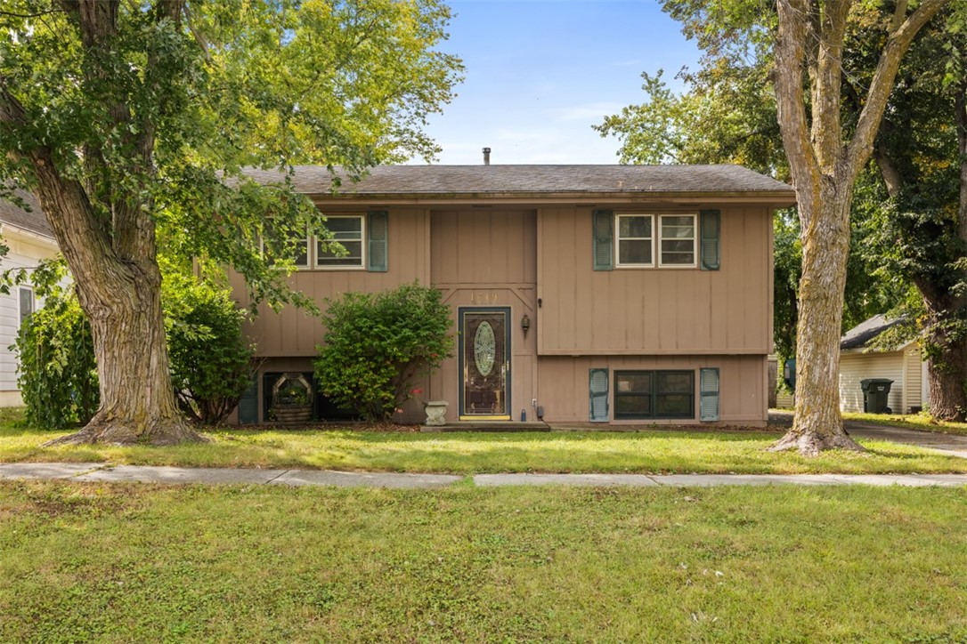 1719 5th Street