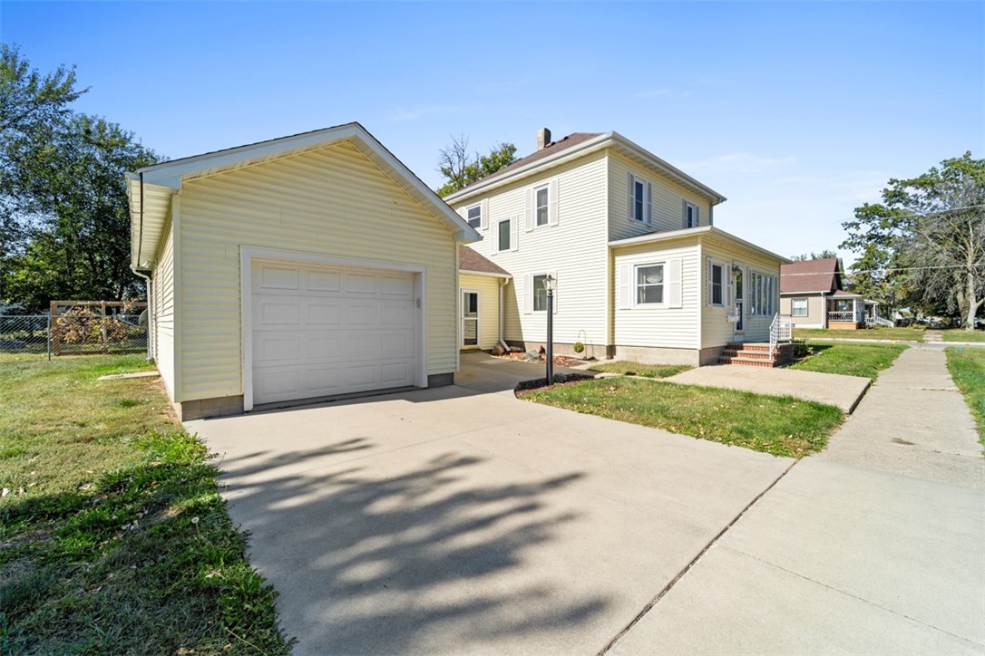 723 4th Street