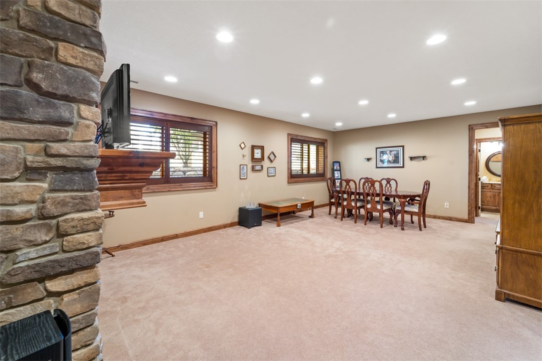 1013 Eagle Creek Boulevard SW
