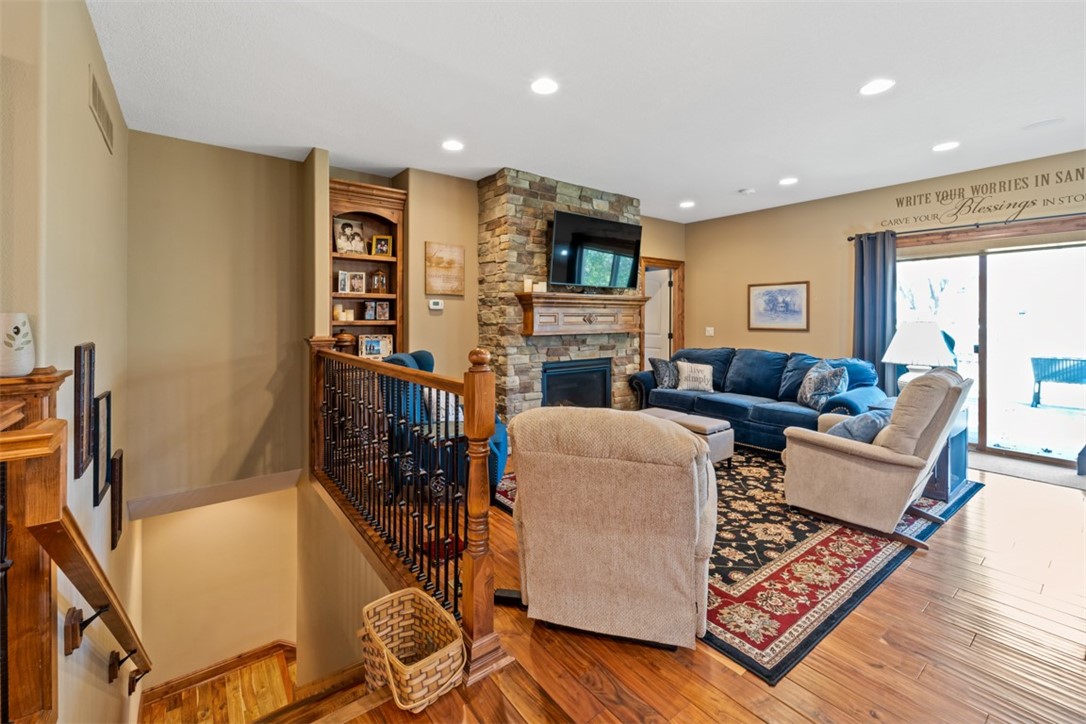 1013 Eagle Creek Boulevard SW