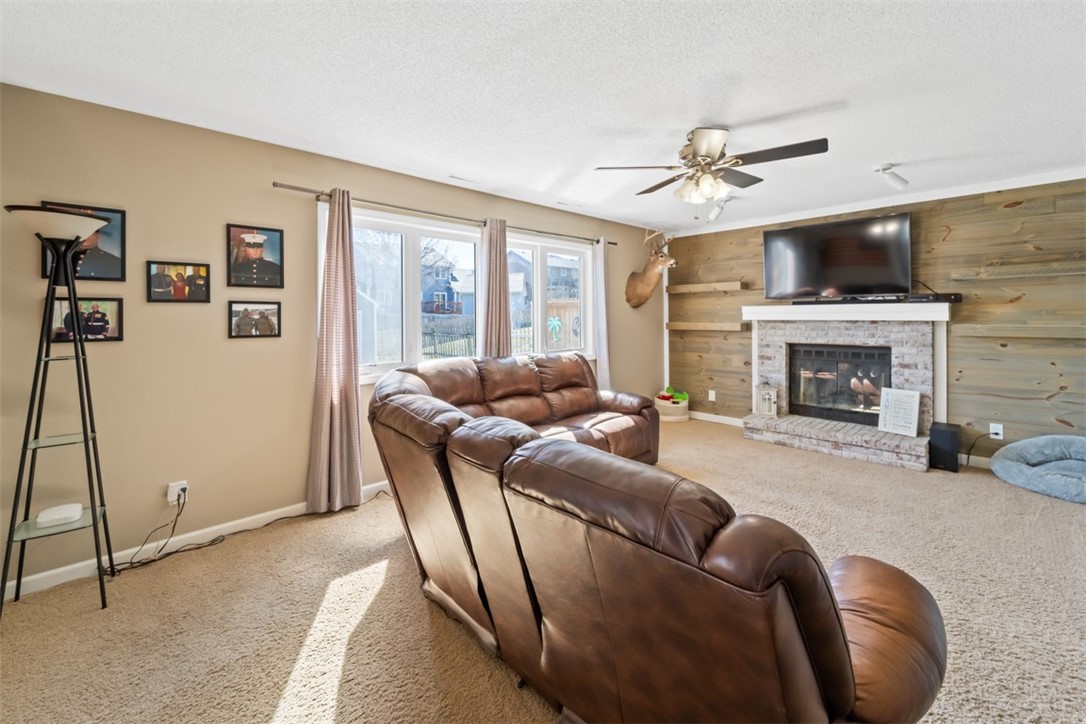 6900 Hickory Lane