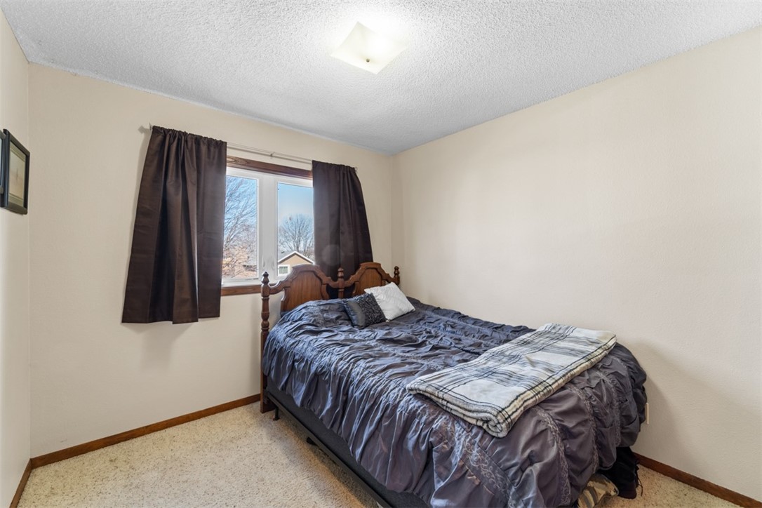 6900 Hickory Lane