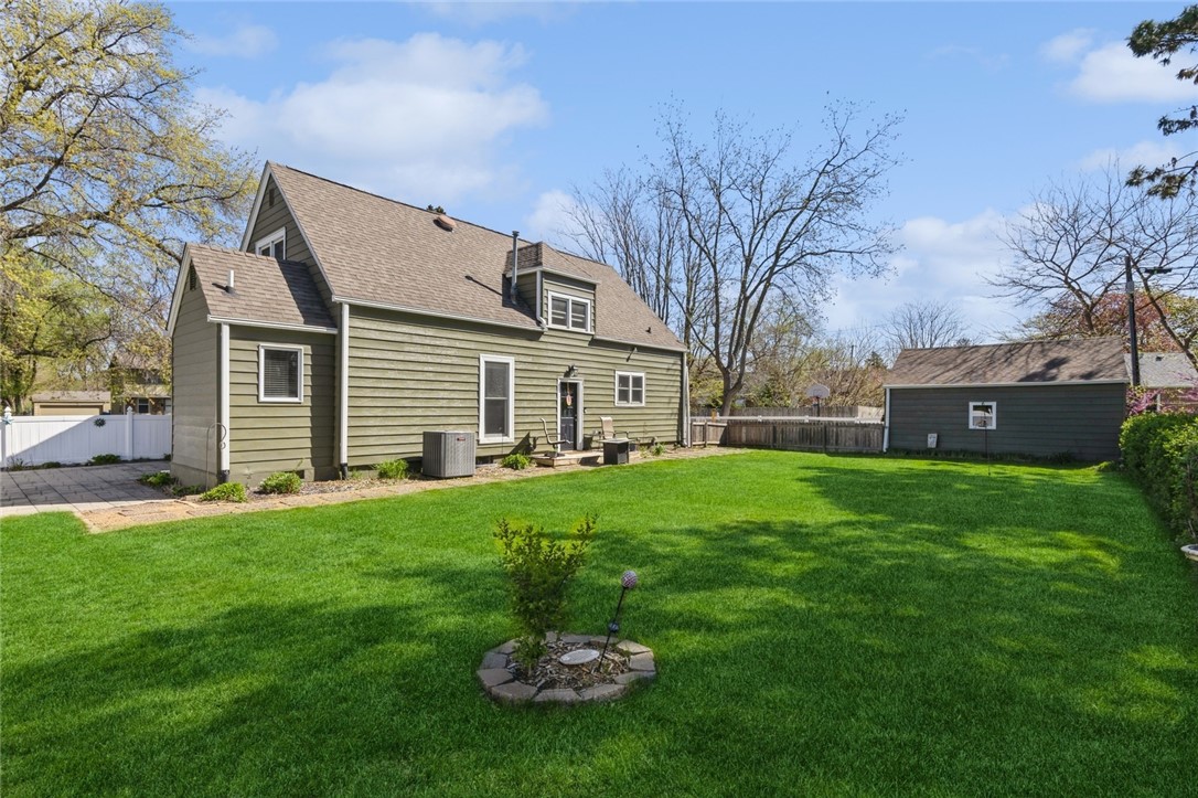5404 Hickman Road
