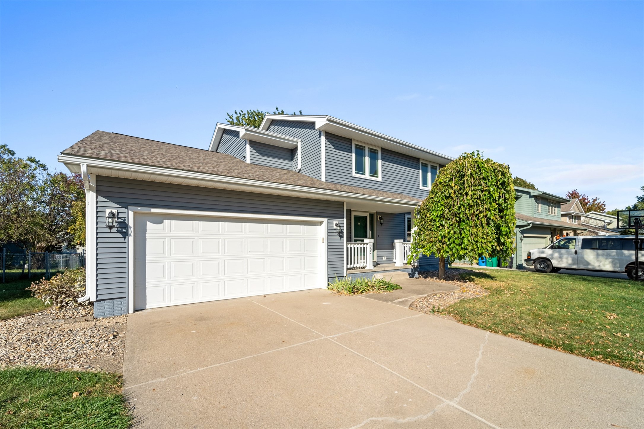 302 NE Mandy Lane
