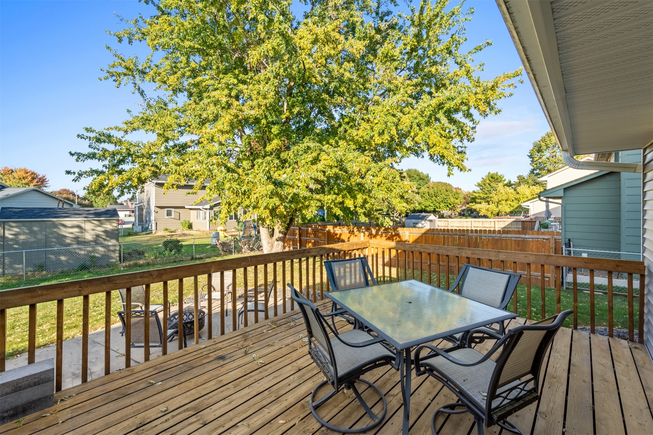 302 NE Mandy Lane