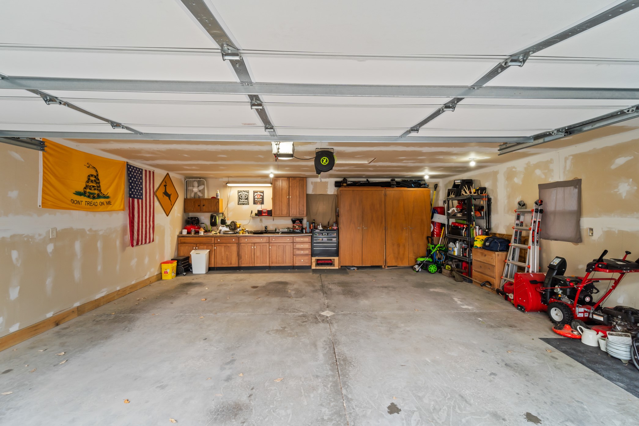 119 E Buchanan Street