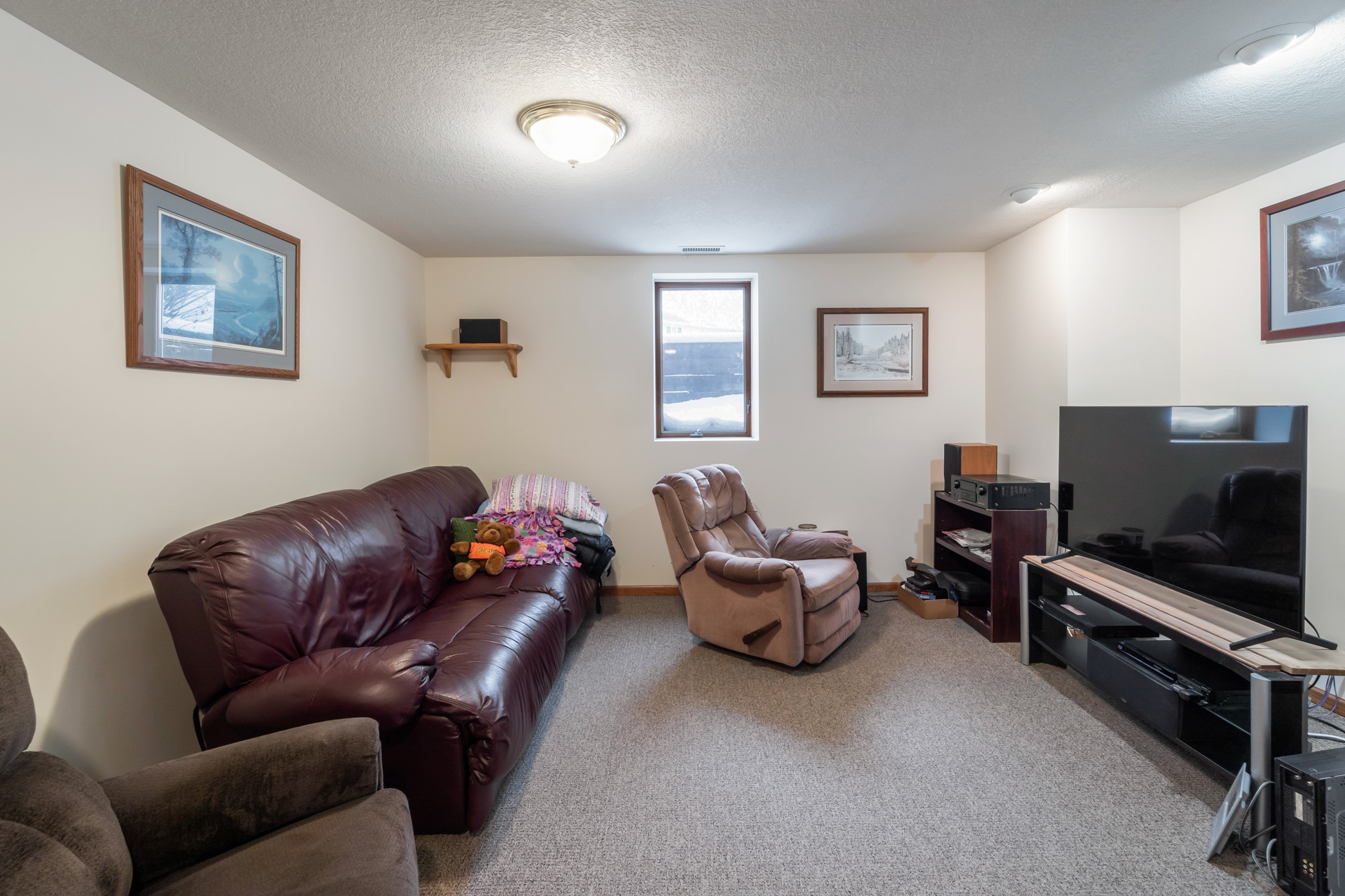 9411 Goodman Circle
