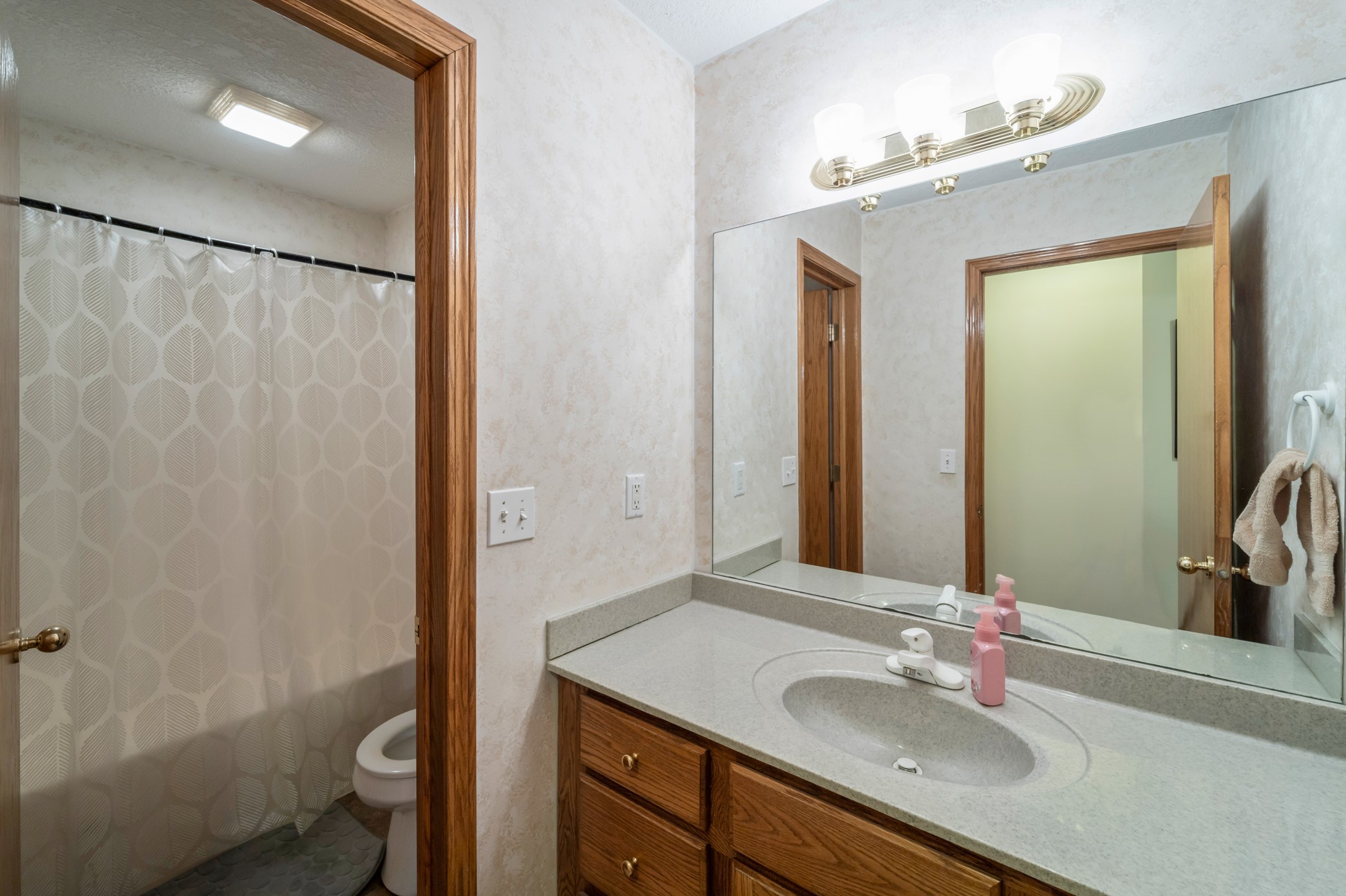 9411 Goodman Circle