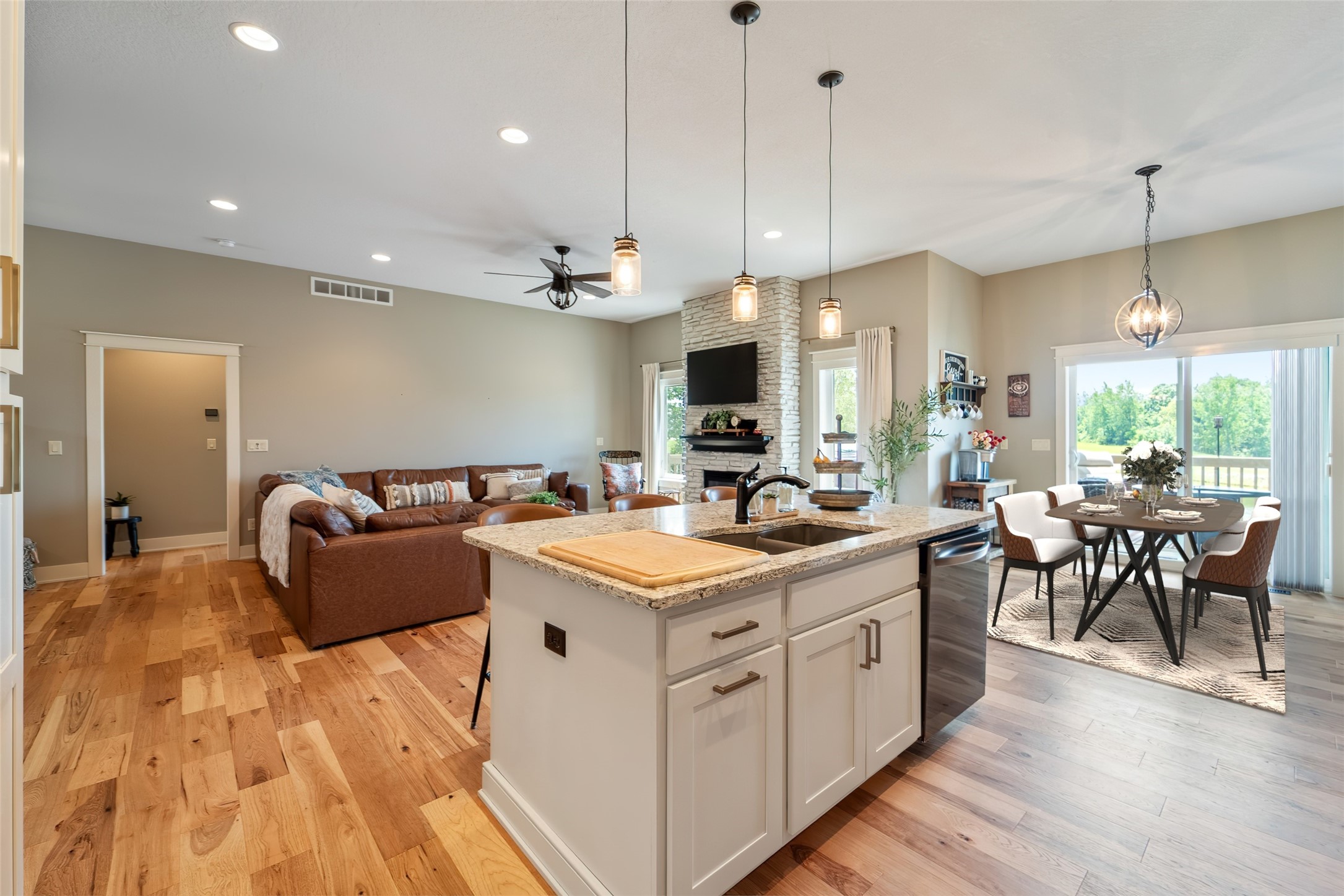 104 Lake Shore Drive