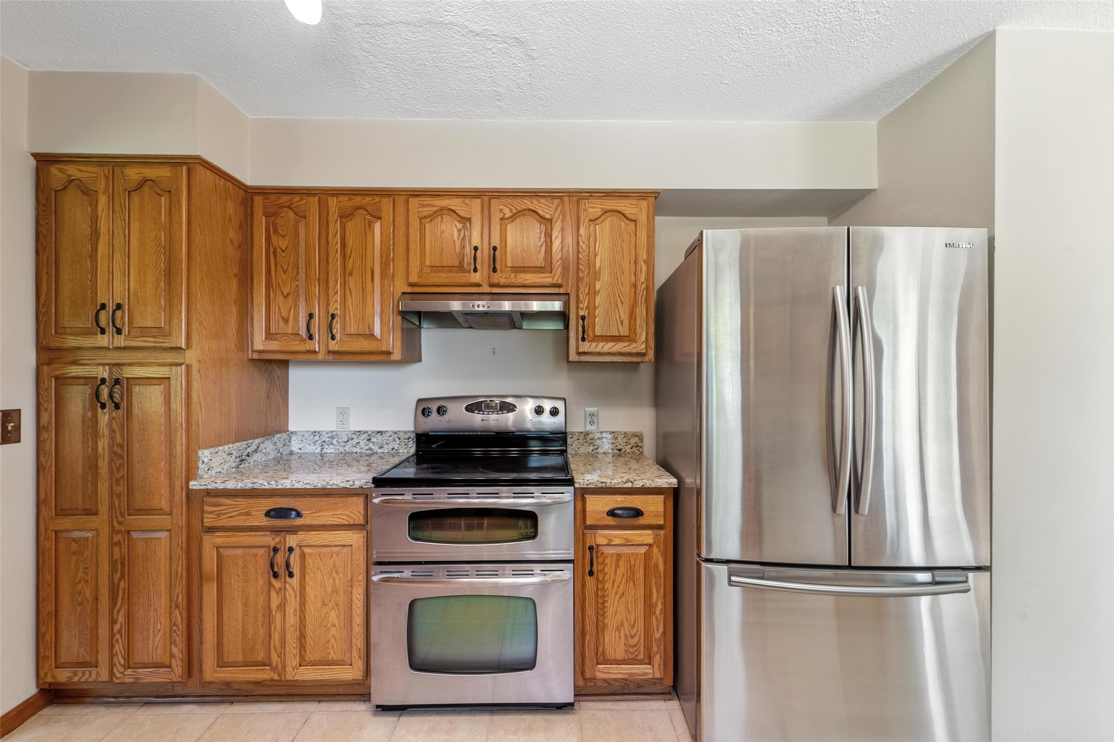 1404 Nile Kinnick Drive S