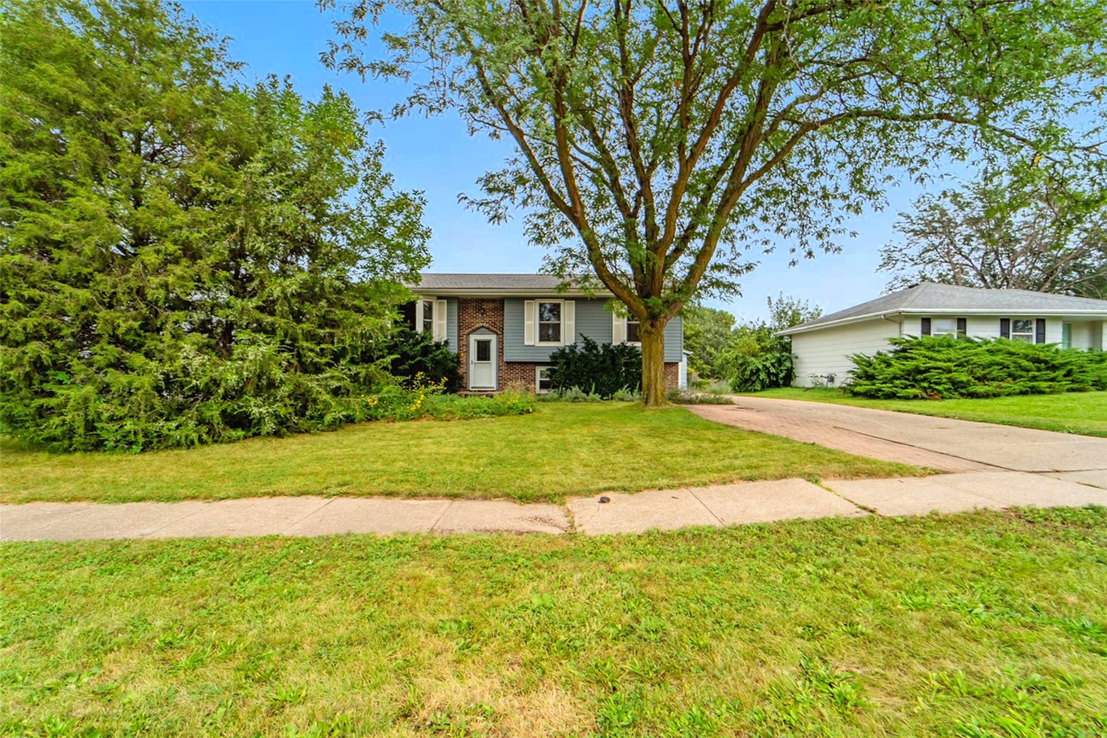 1213 S 14th Street
