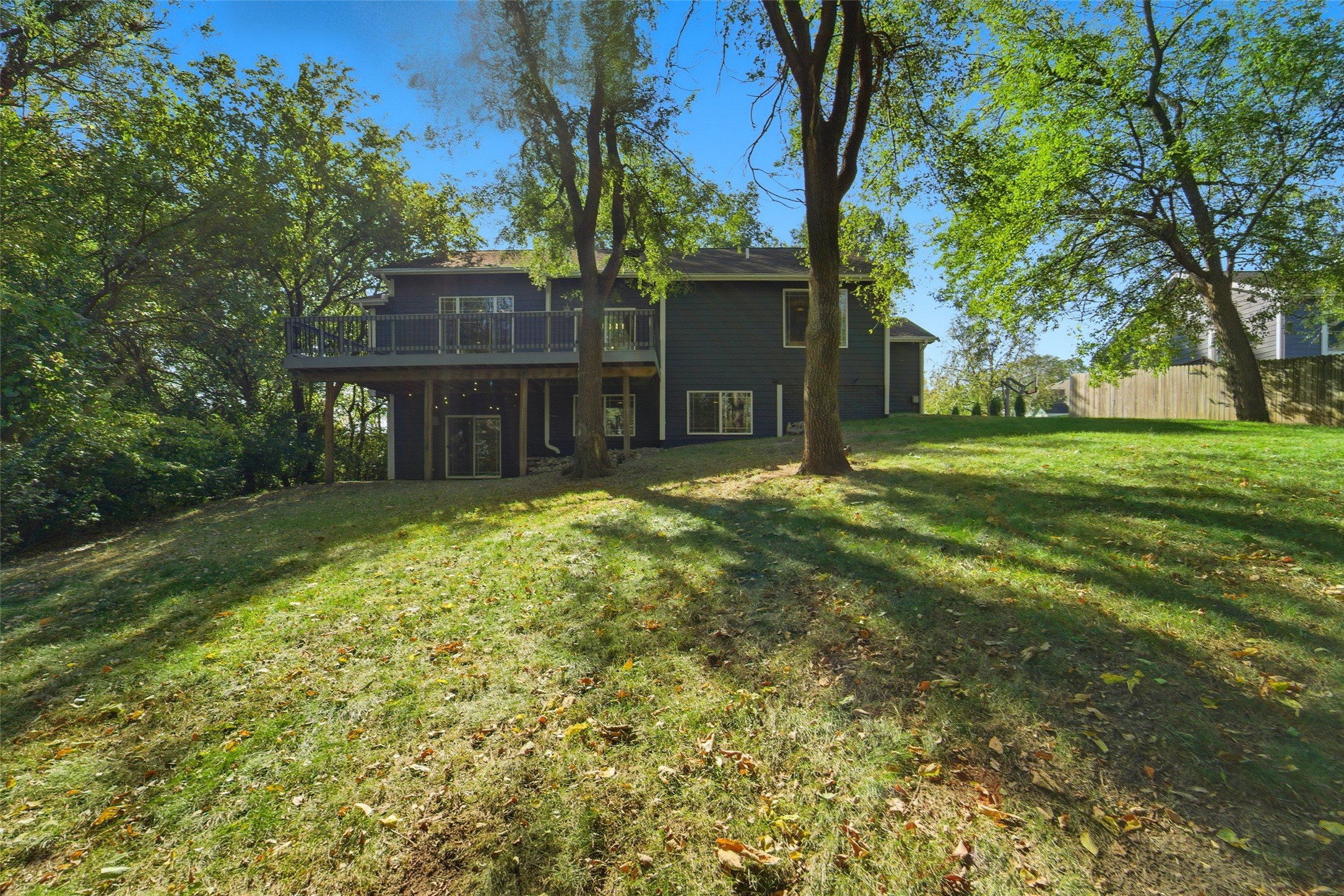 820 Greenwood Hills Drive