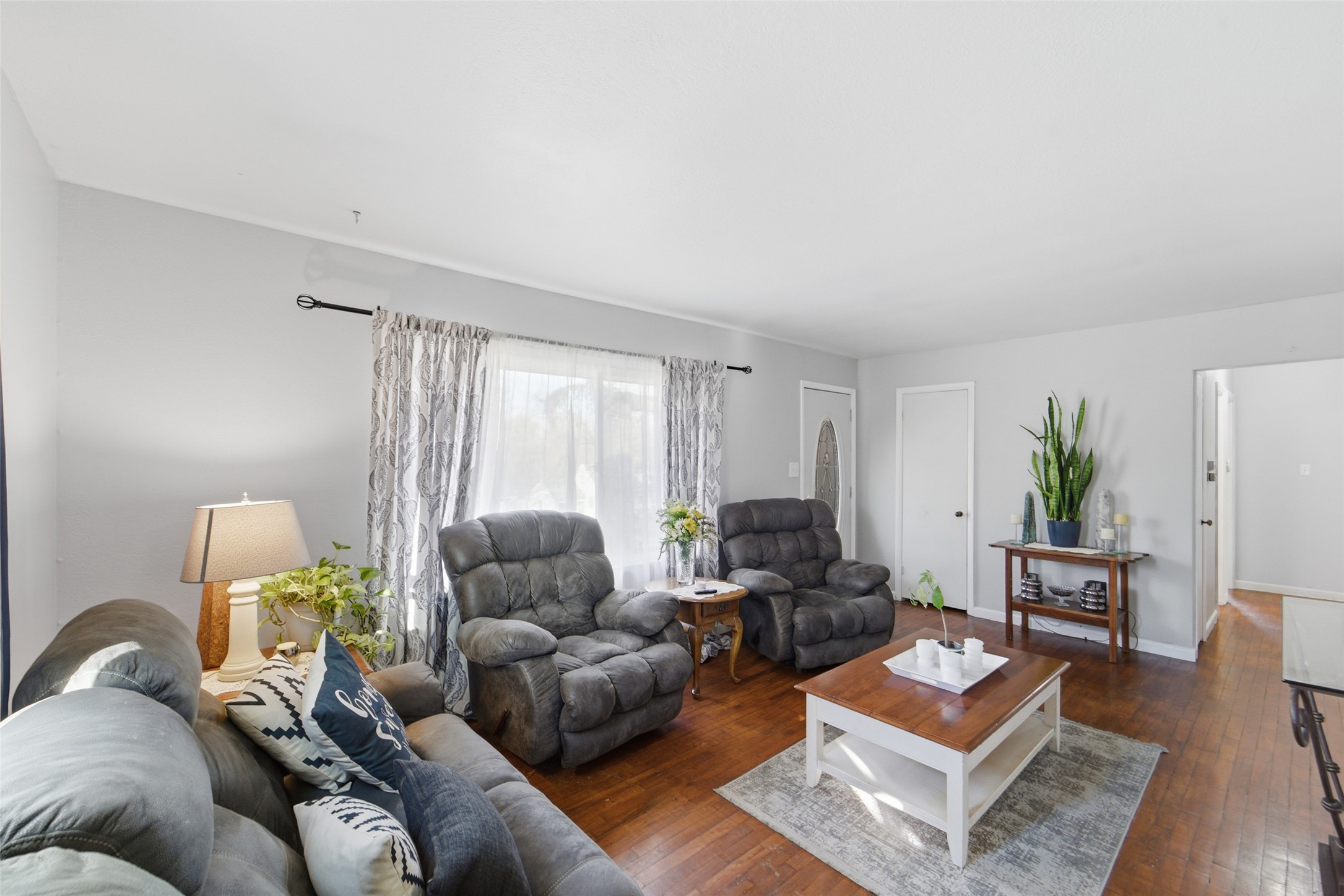 309 E Park Avenue