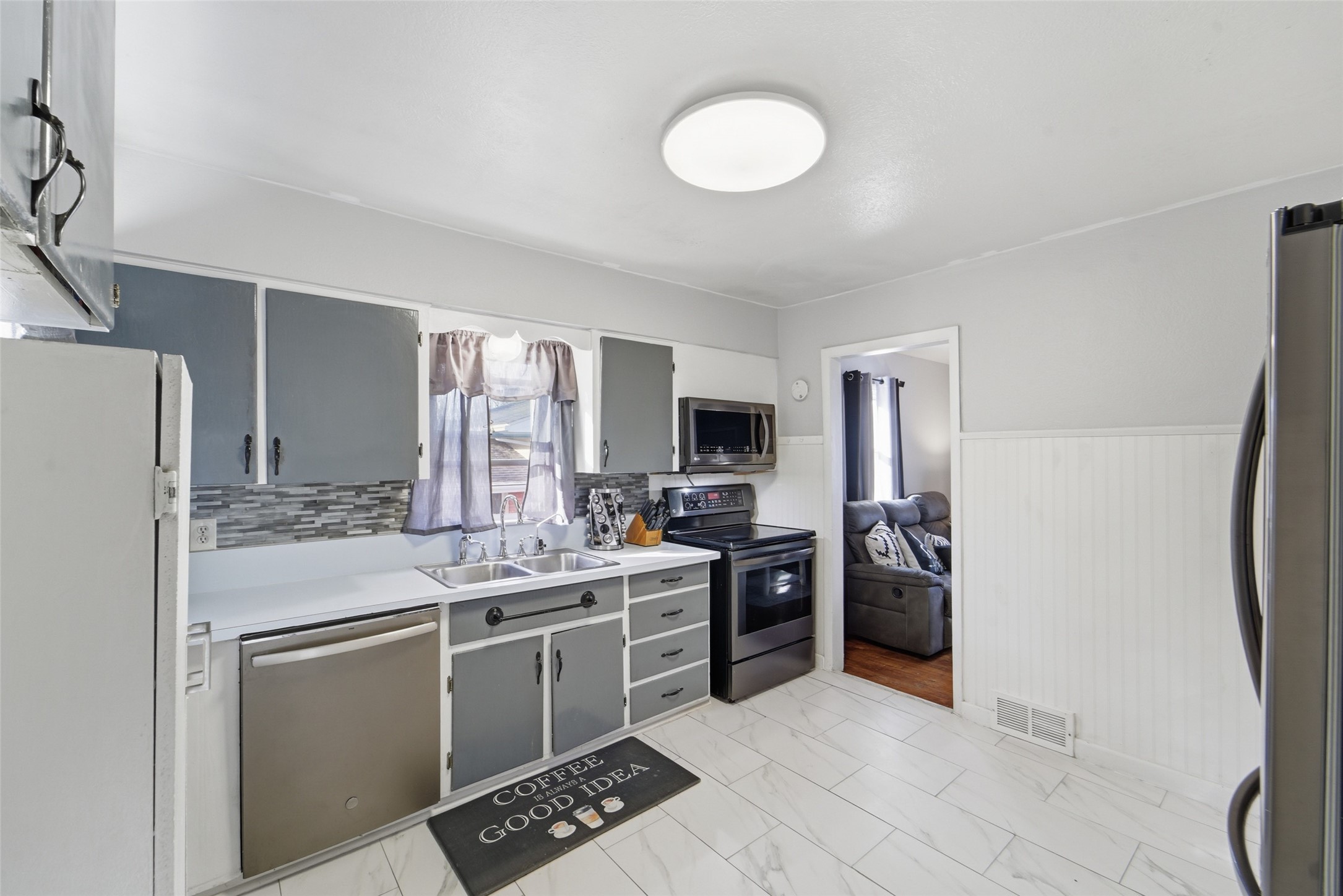 309 E Park Avenue