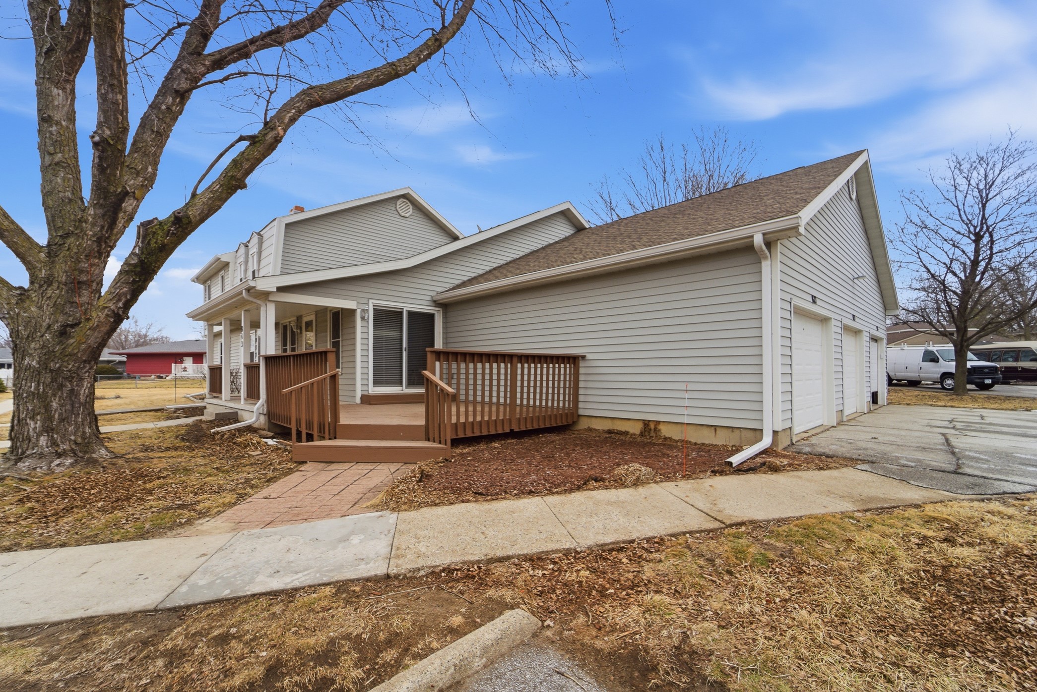 813 NW Greenwood Street 31