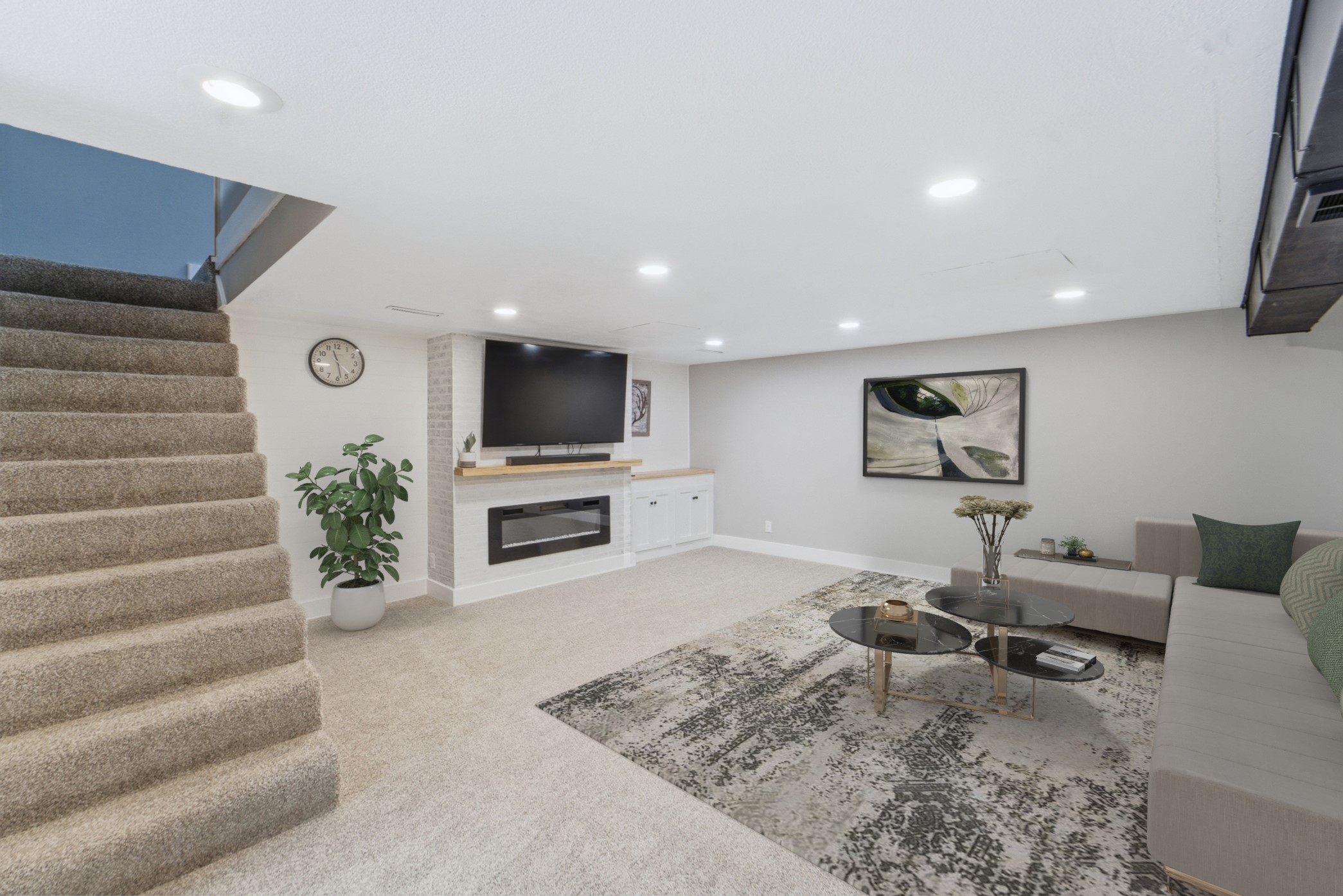 813 NW Greenwood Street 31