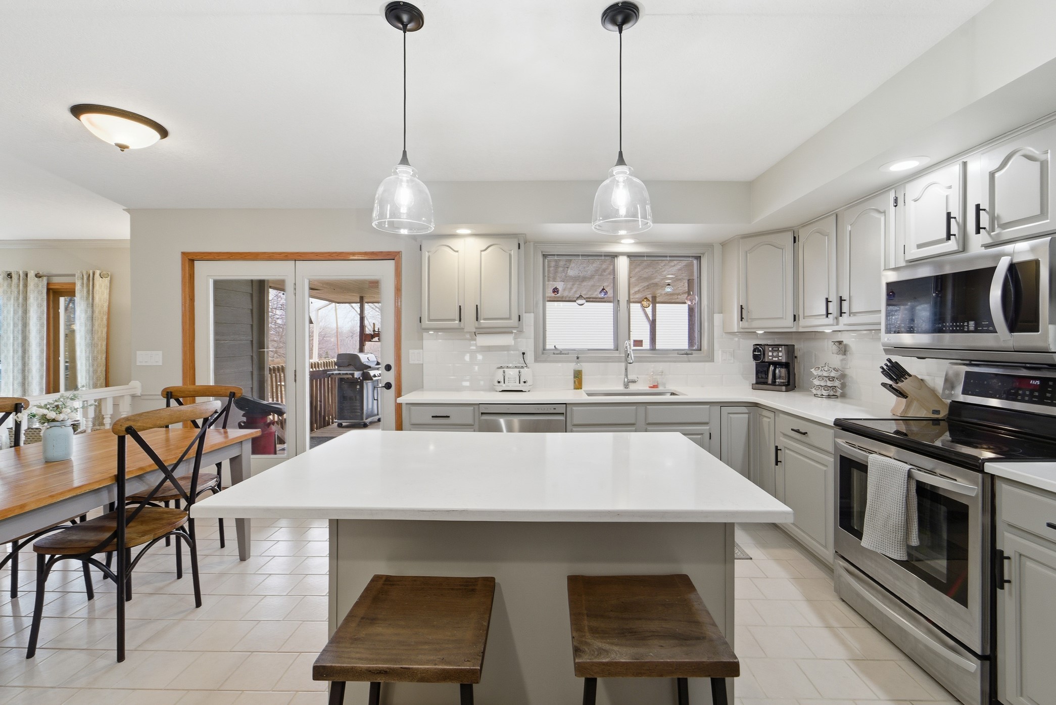 5612 Cody Drive