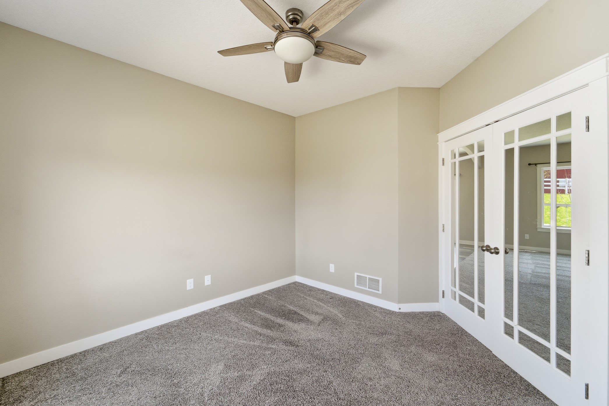 1409 Evans View Drive