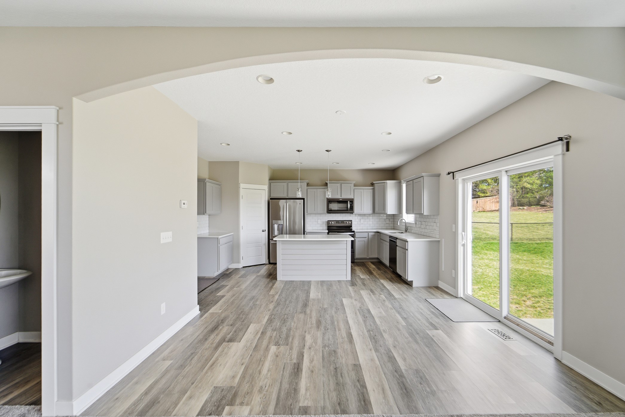 1409 Evans View Drive