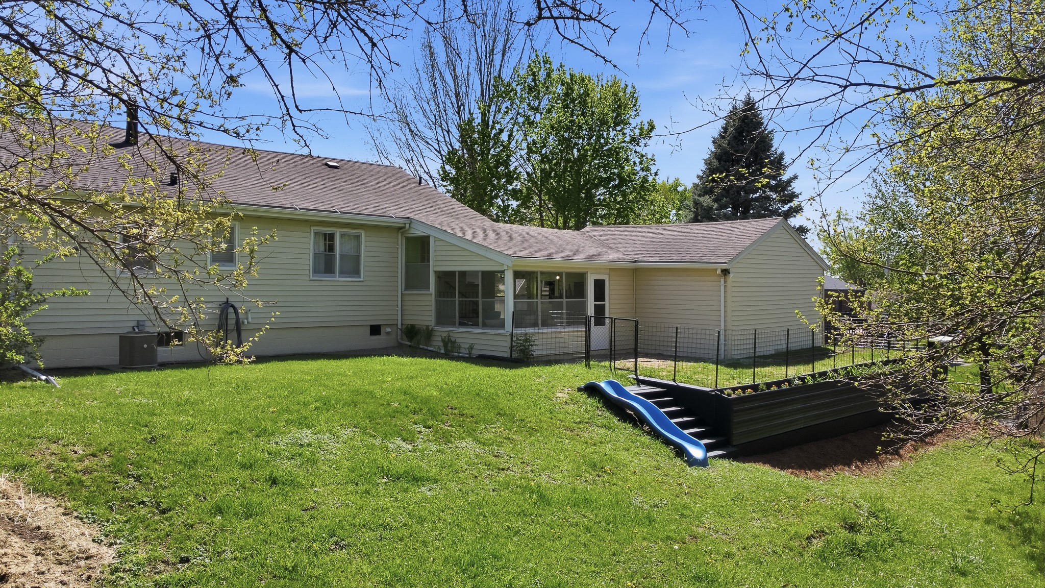 6635 Sunset Terrace