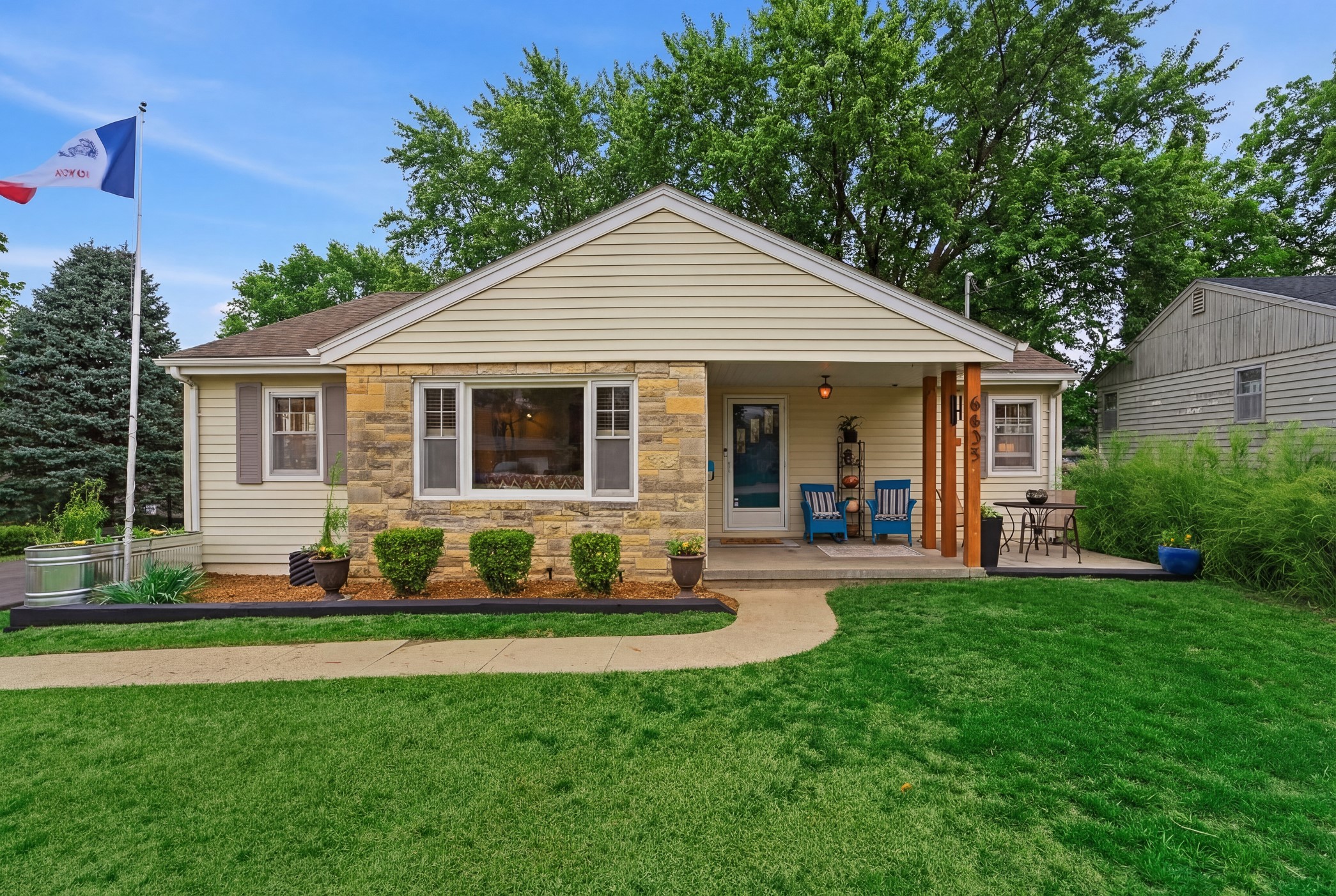 6635 Sunset Terrace