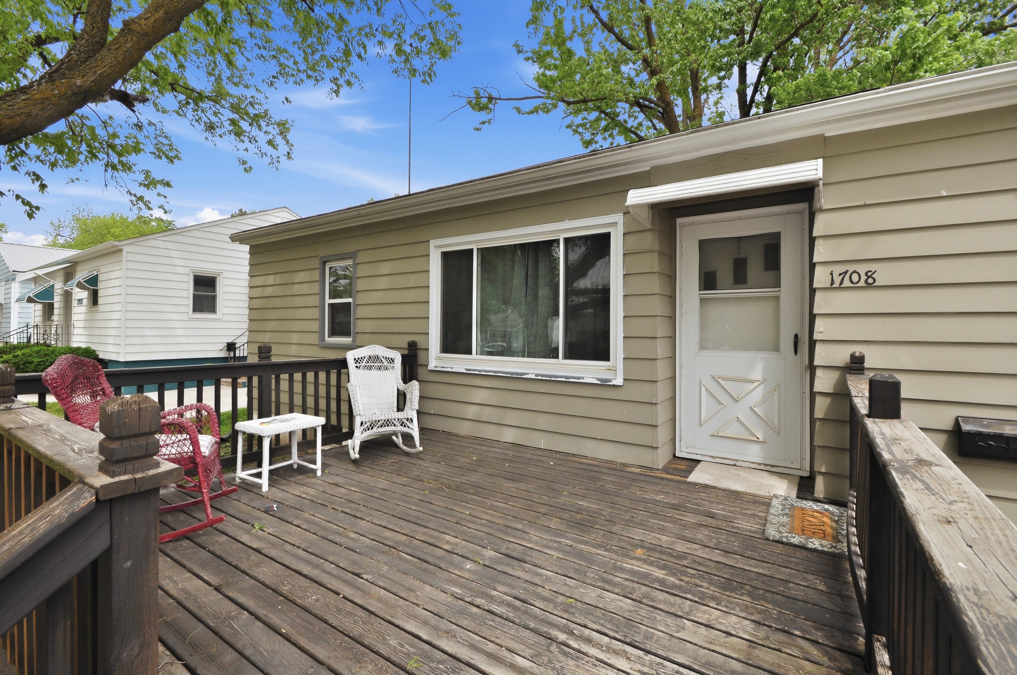 1708 W 3rd Street
