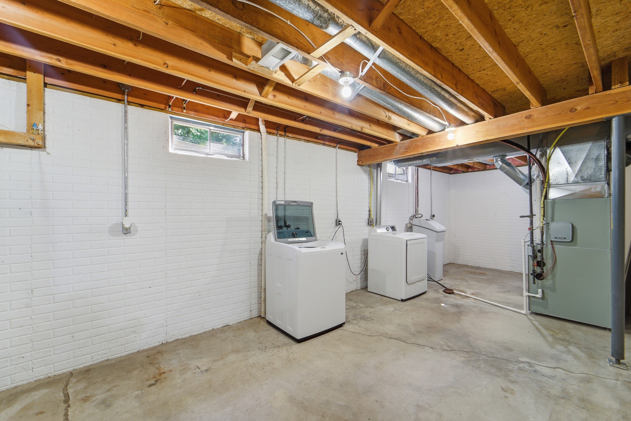 2664 Brookview Lane