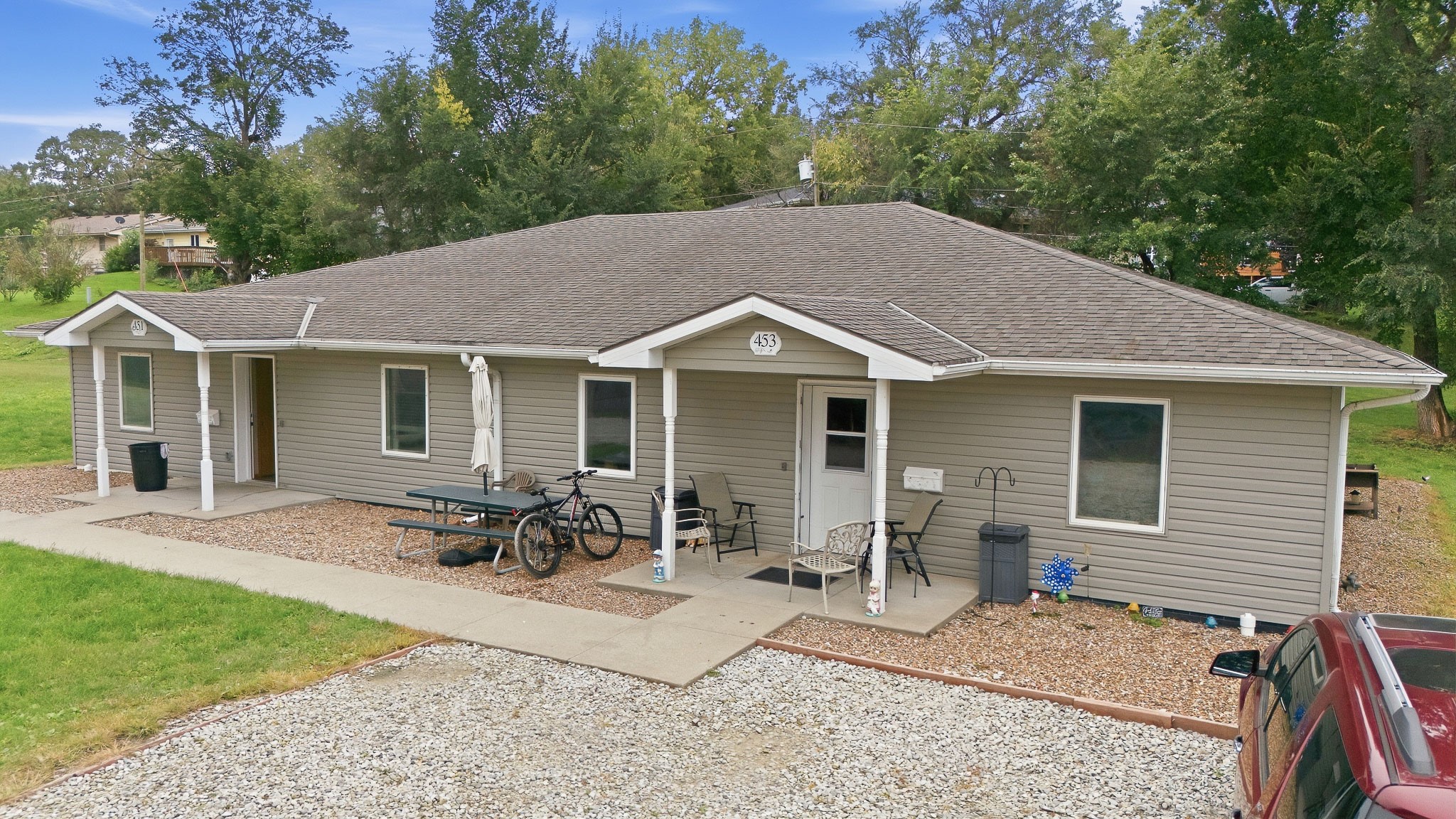 451 N 10th Street