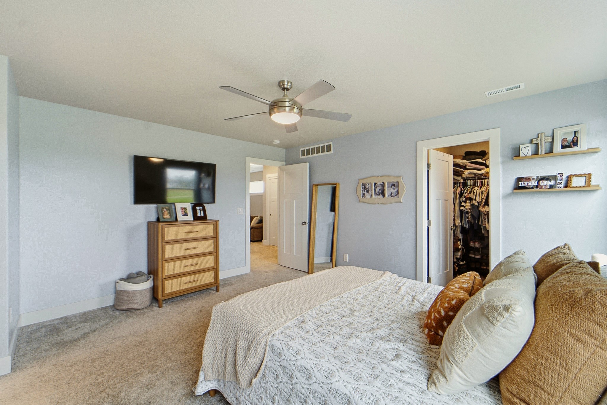 2226 Chan Drive