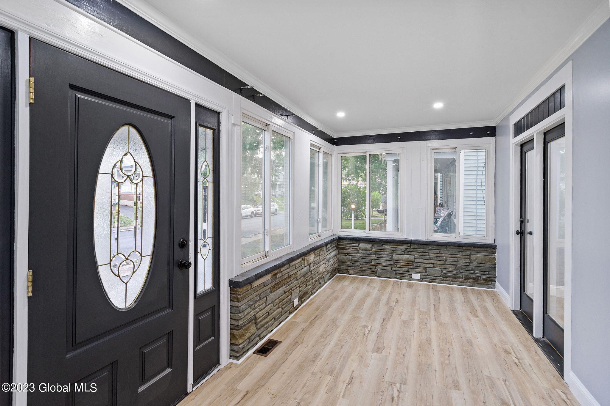 523 N Brandywine Avenue