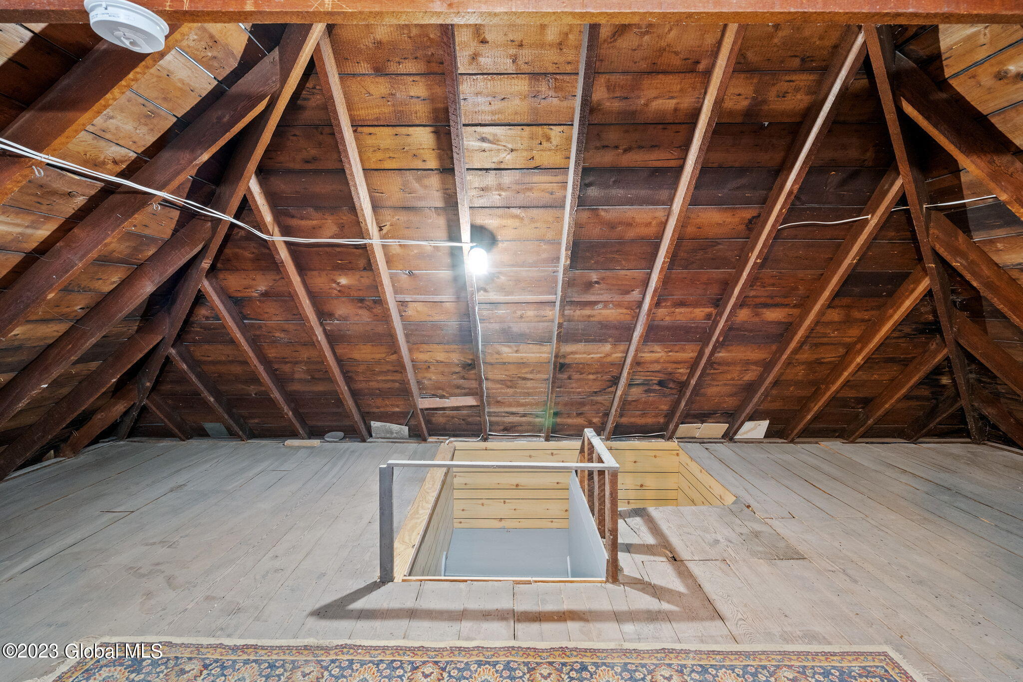 523 N Brandywine Avenue