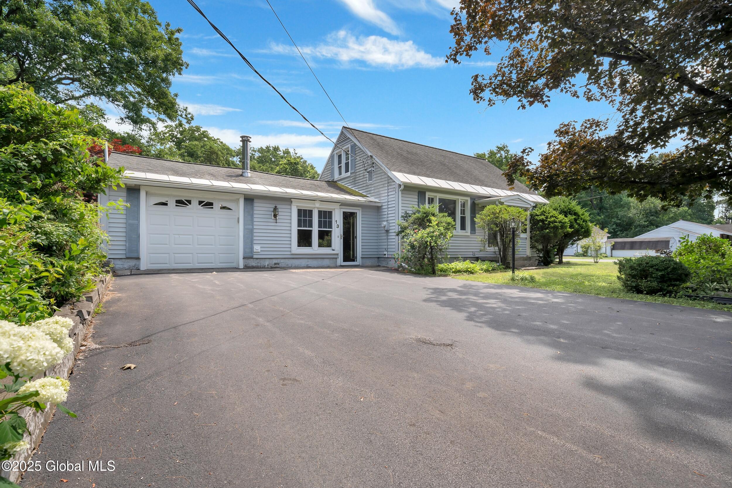 13 Collamer Drive