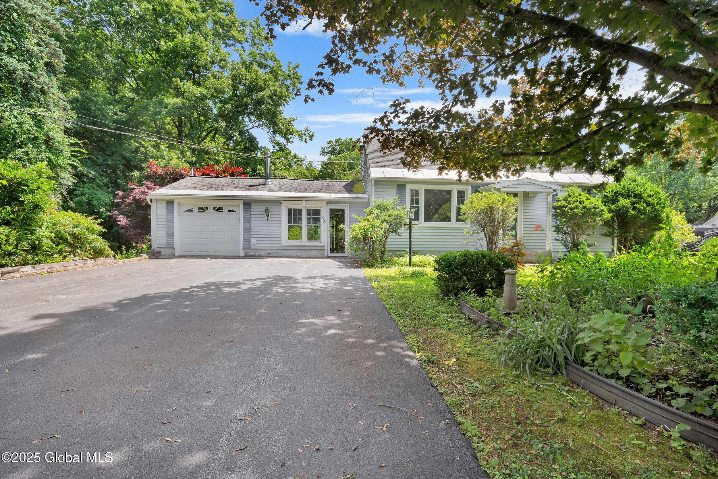 13 Collamer Drive