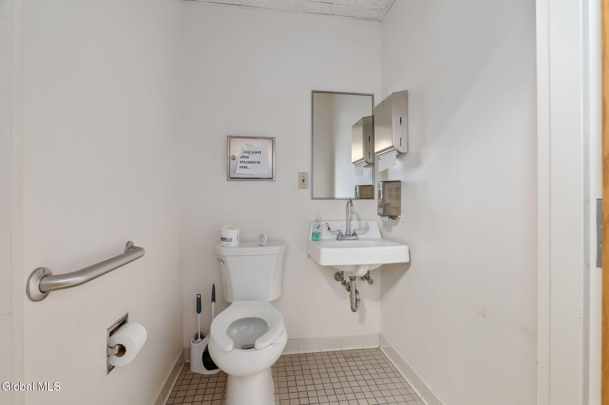 1201 Nott Street, Suite 102