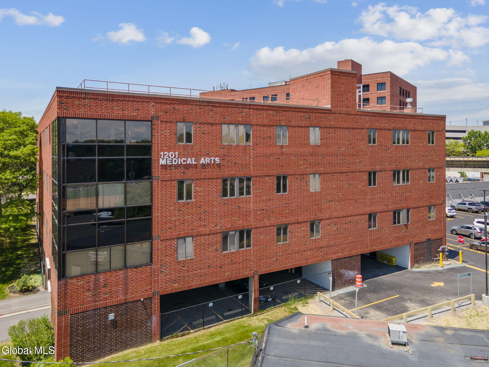 1201 Nott Street, Suite 102