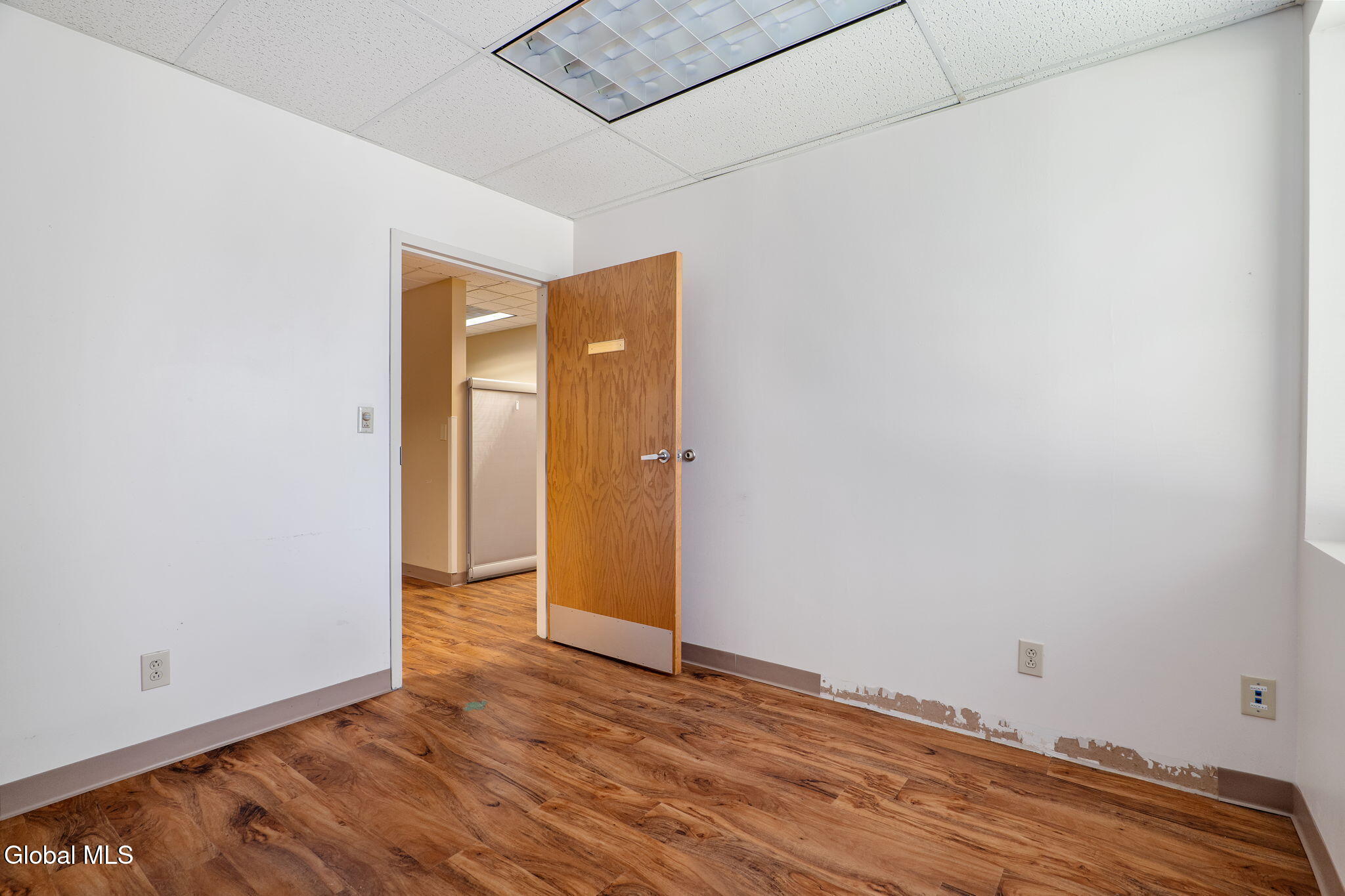 1201 Nott Street, Suite 102