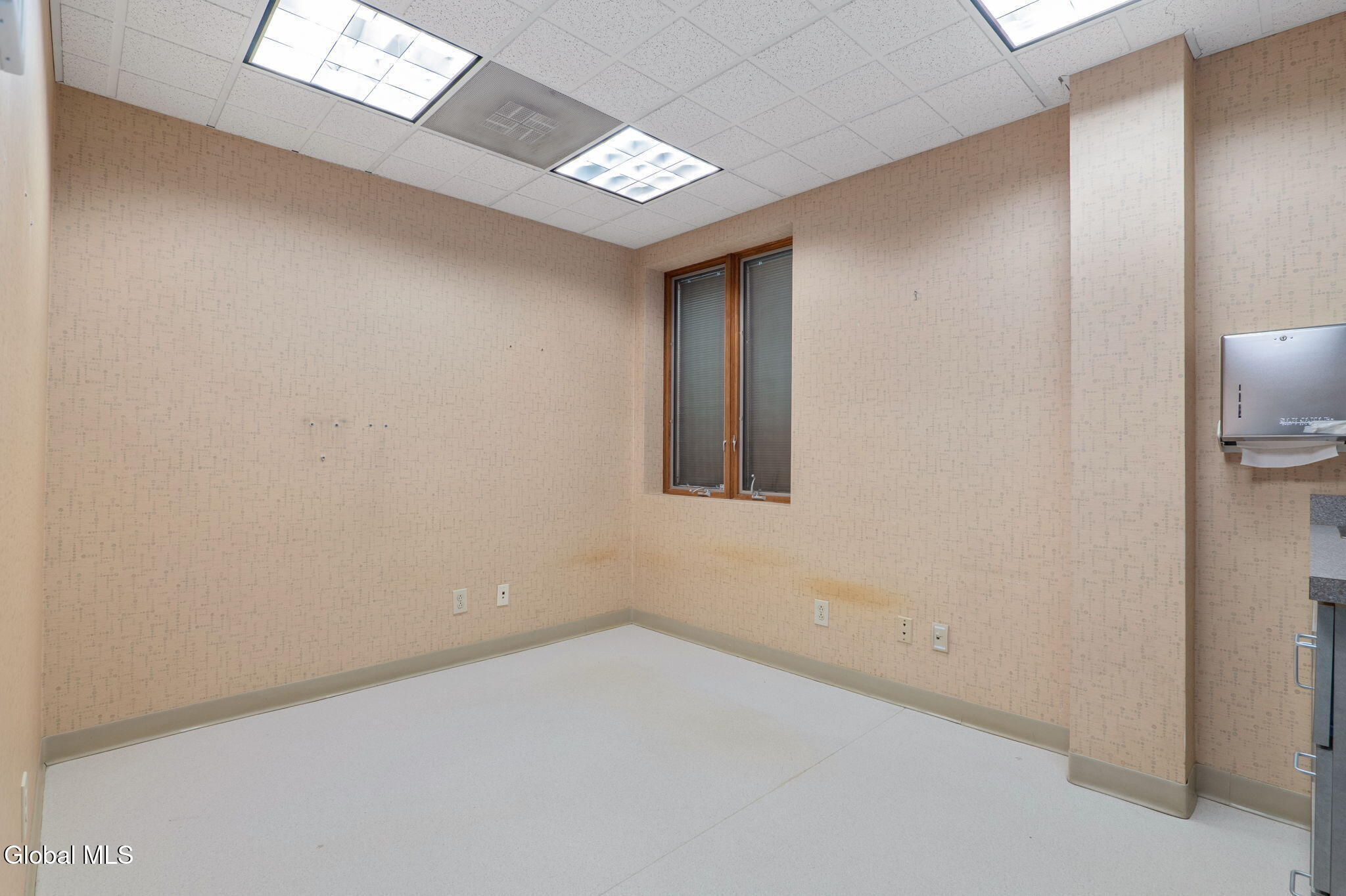 1201 Nott Street, Suite 102