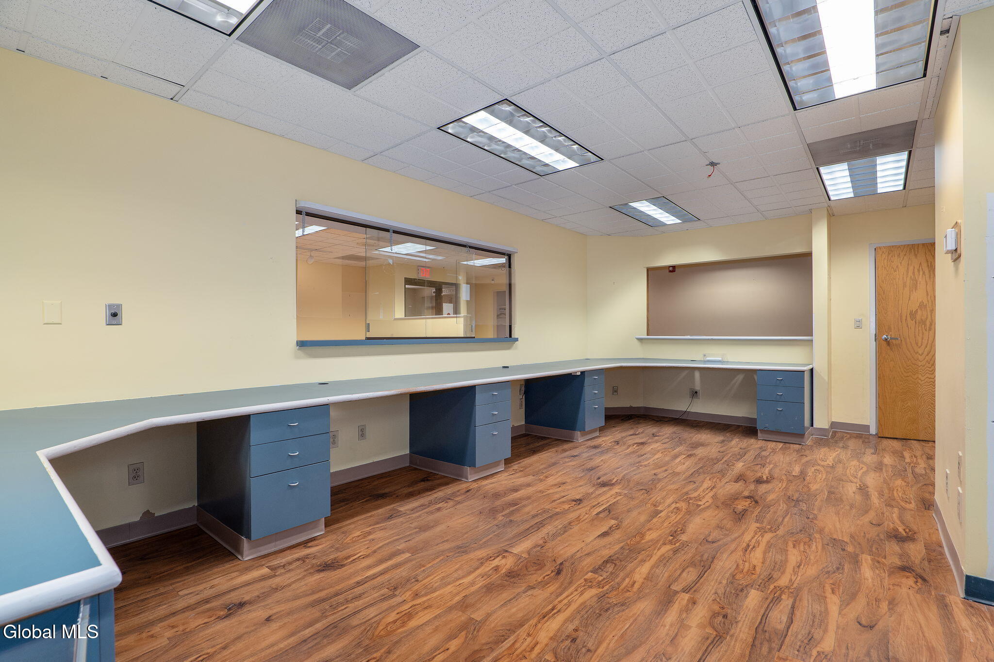 1201 Nott Street, Suite 102