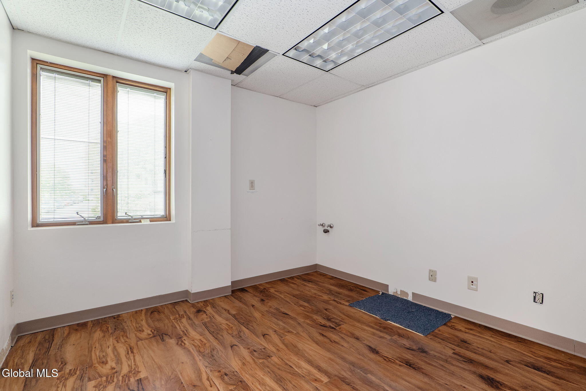 1201 Nott Street, Suite 102