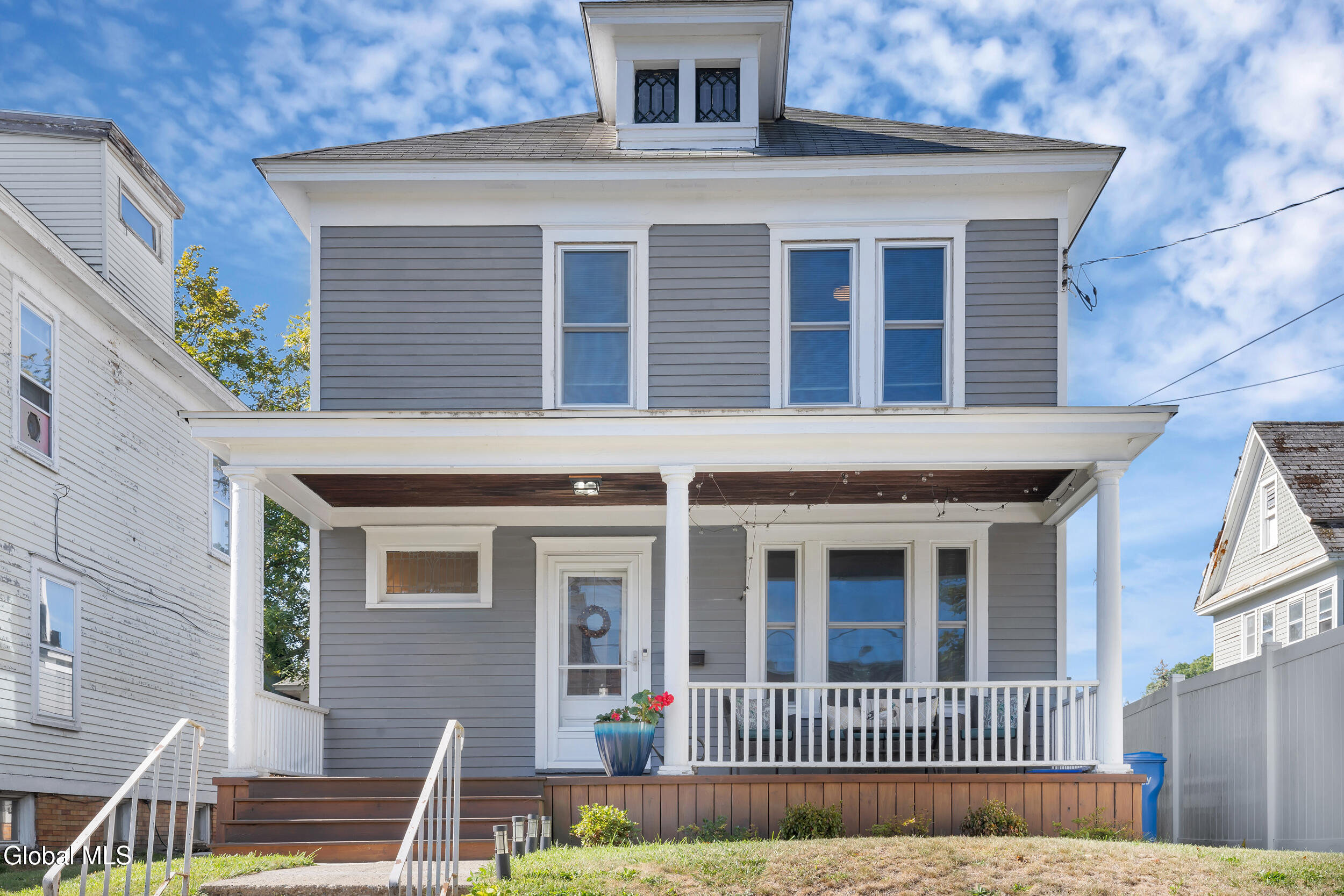 742 Morris Street