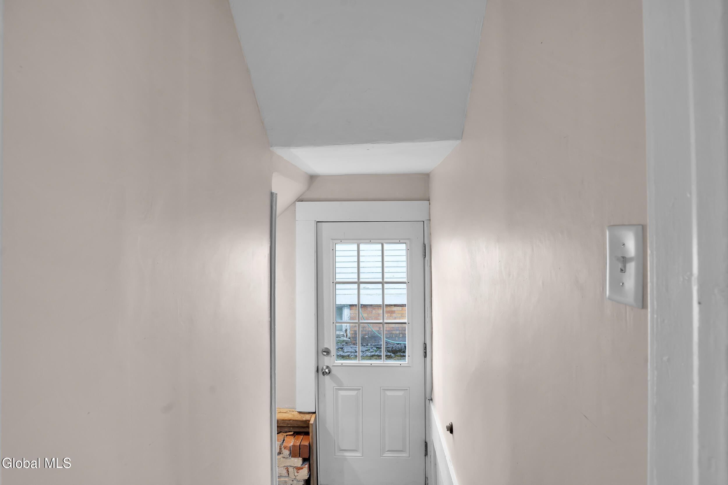 742 Morris Street