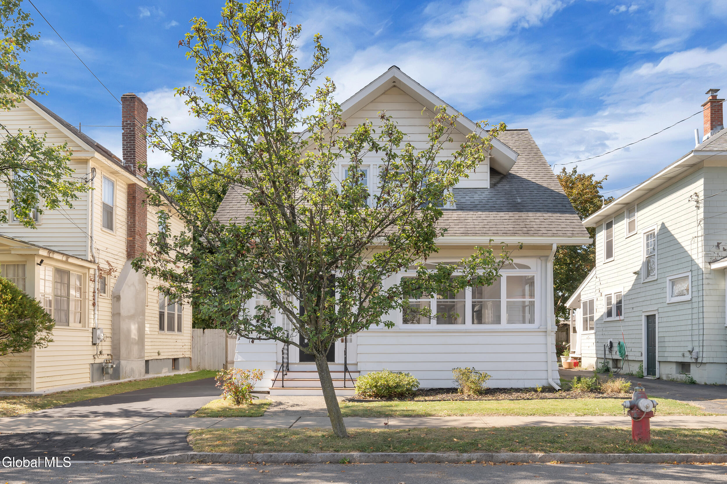 184 Benson Street
