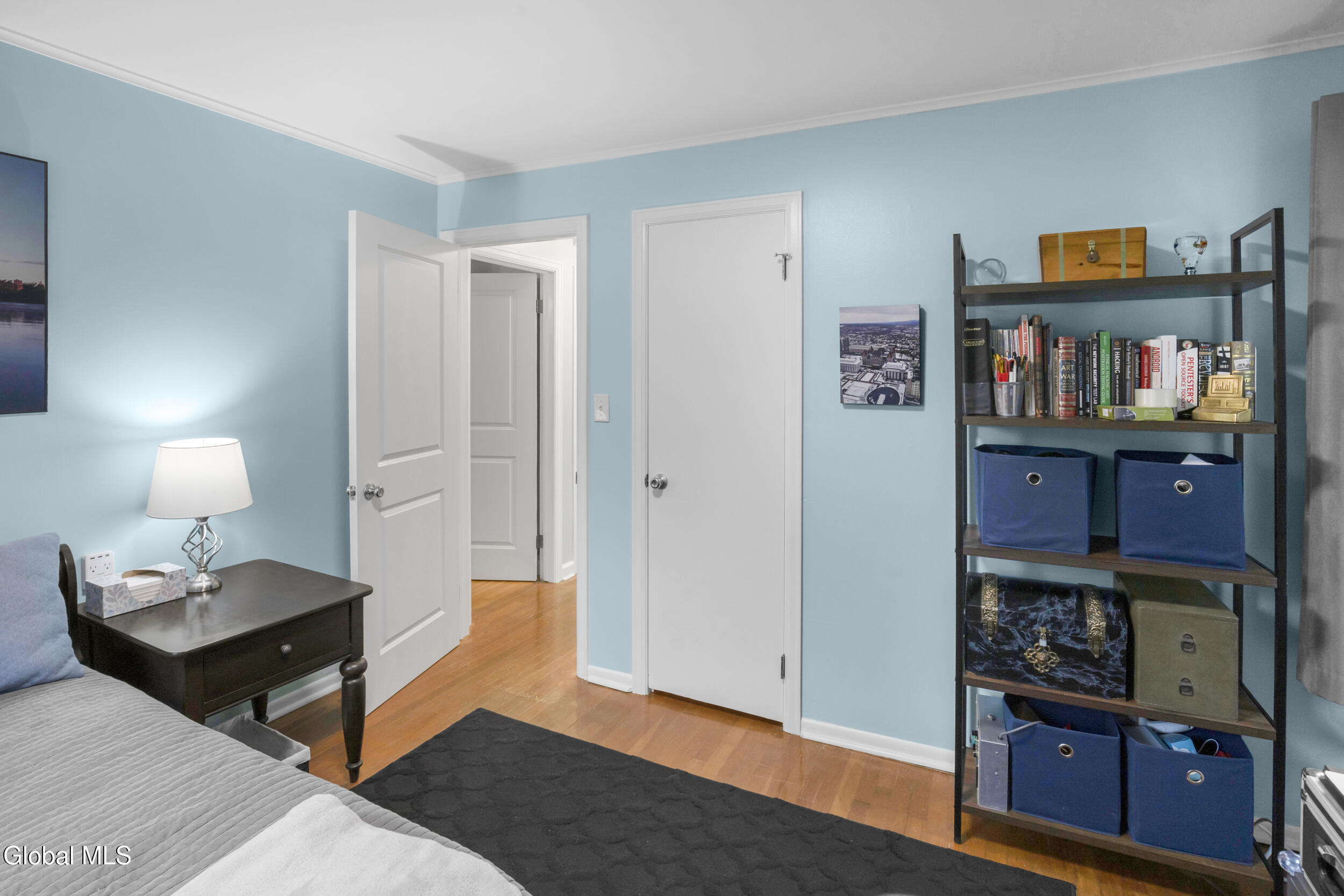 7 Willow Lane