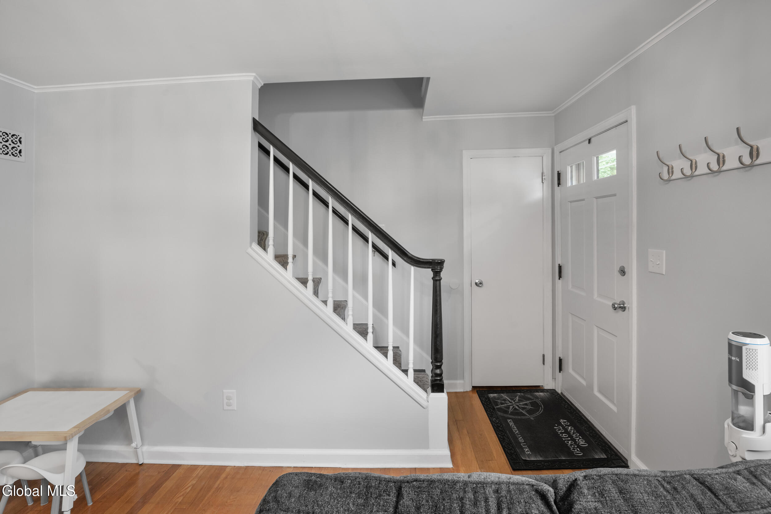 7 Willow Lane