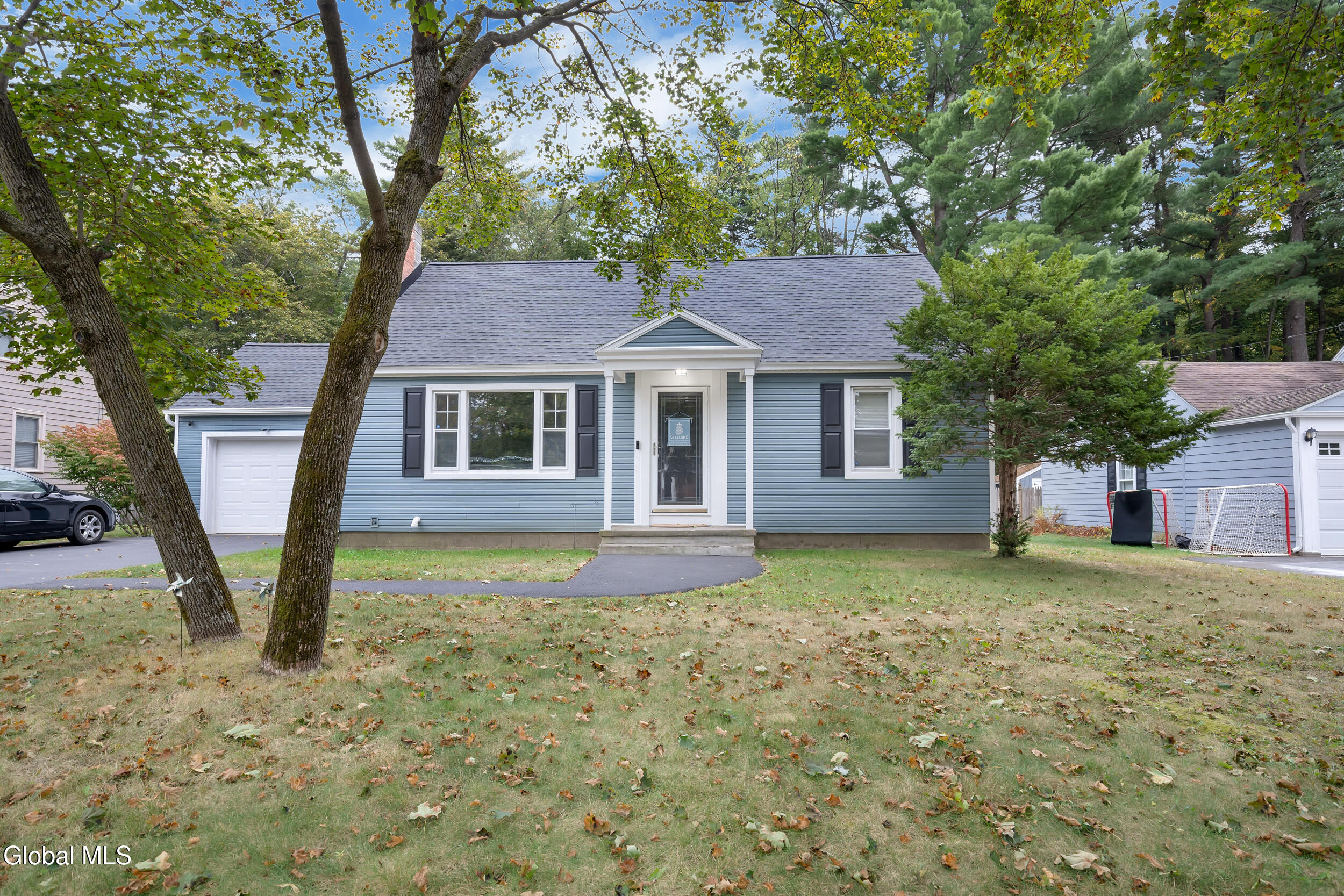 7 Willow Lane