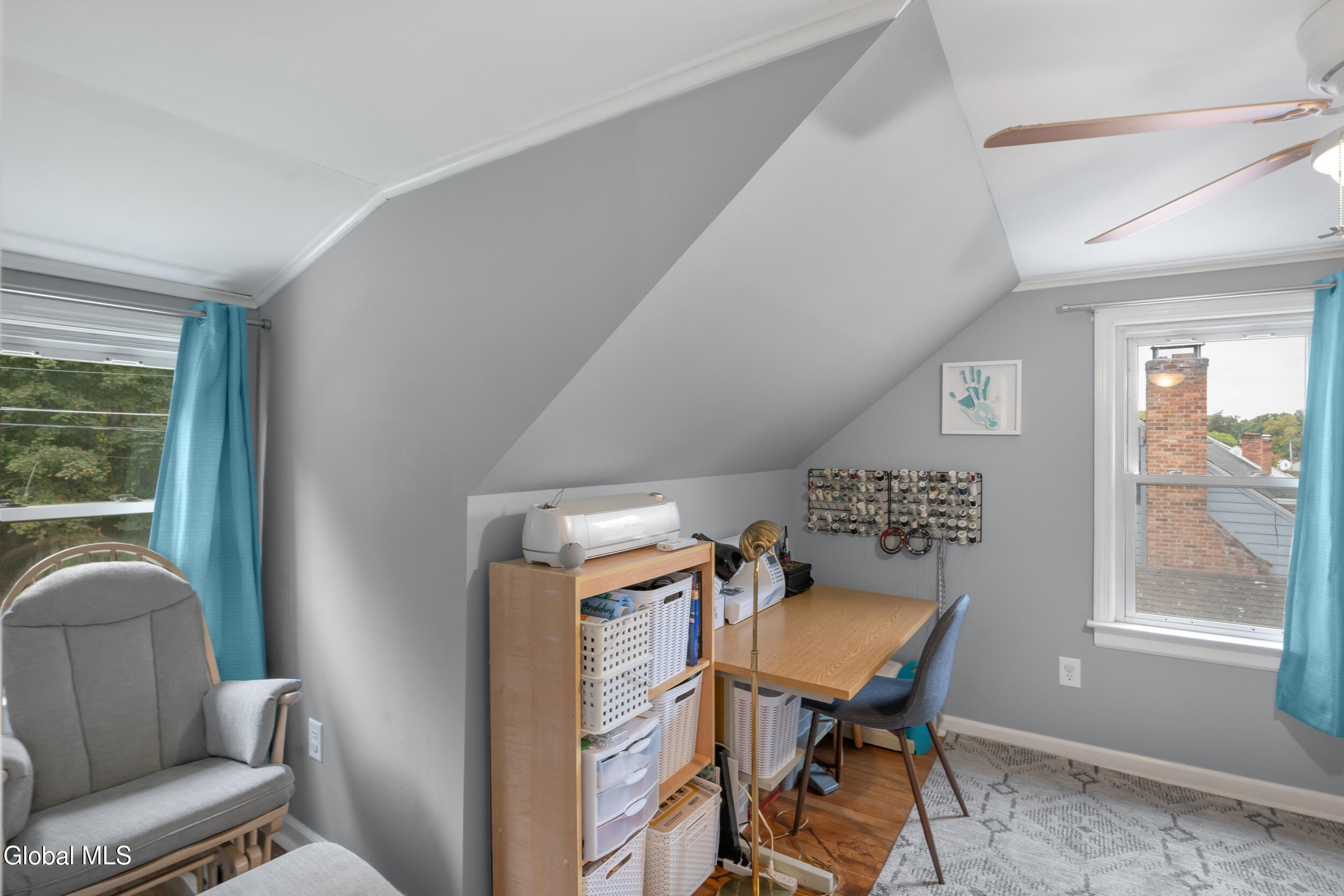 7 Willow Lane