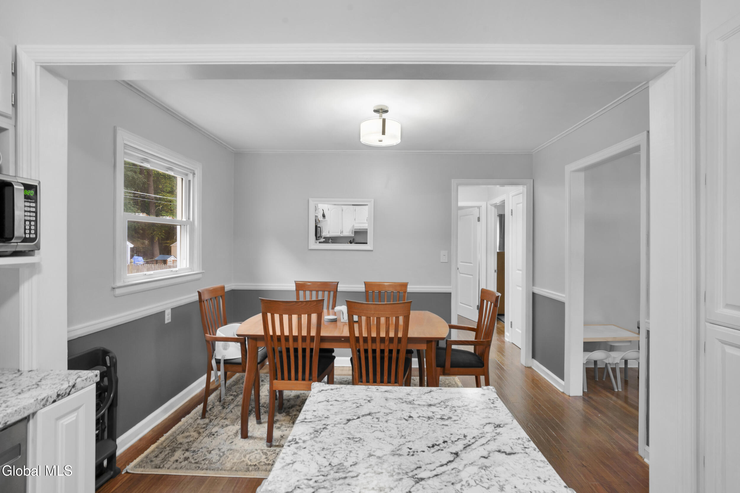 7 Willow Lane